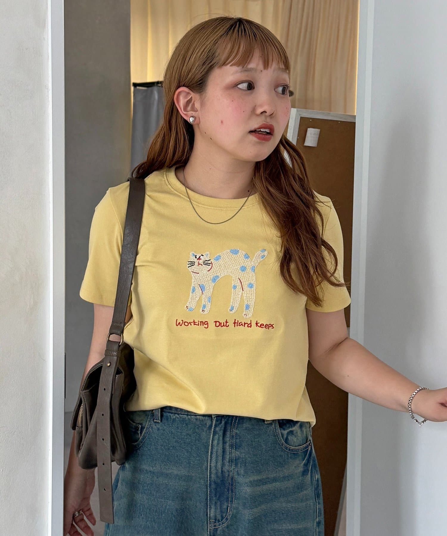 CPCM(シーピーシーエム) ネコ刺繍T