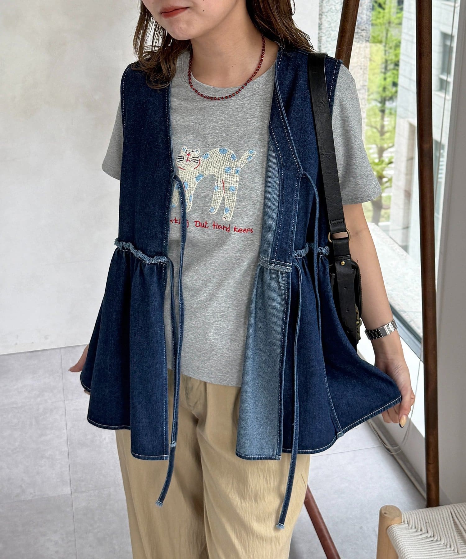 CPCM(シーピーシーエム) ネコ刺繍T