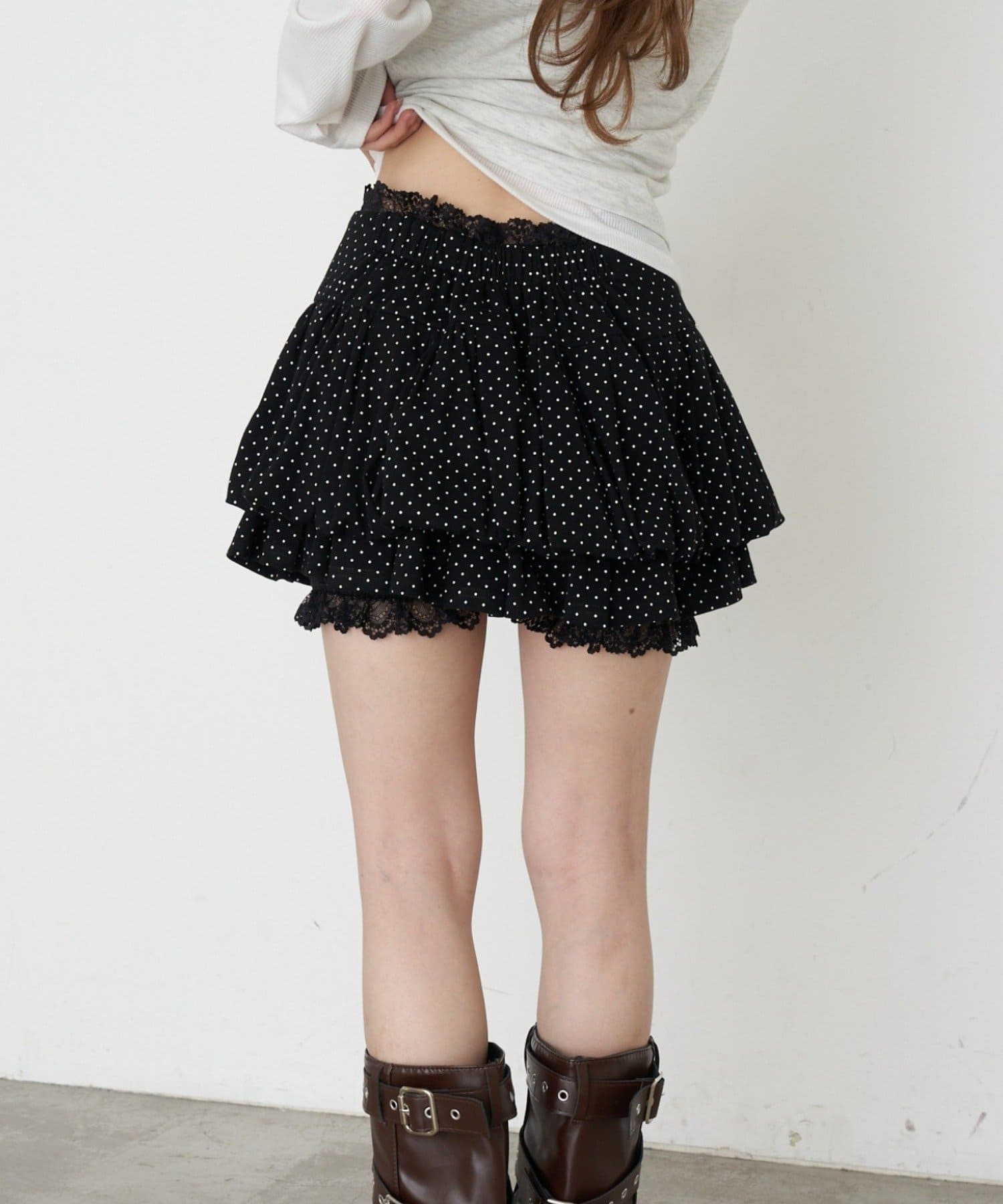 RAY CASSIN(レイカズン) 【無地 / ドット / 花柄】カットティアードバルーンミニスカート