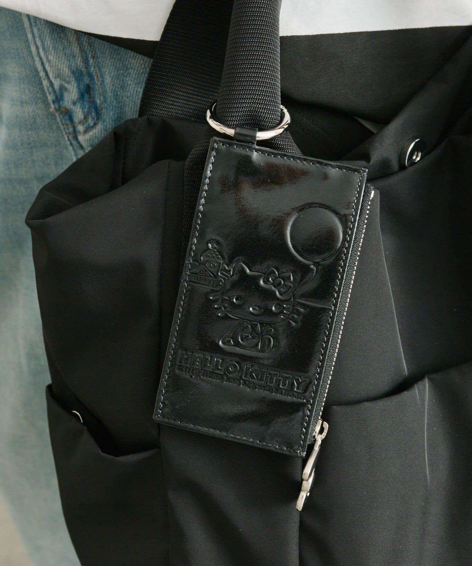 ear PAPILLONNER(イア パピヨネ) 【HELLO KITTY（ハローキティ）×ear】コラボフラグメントケース《本革》