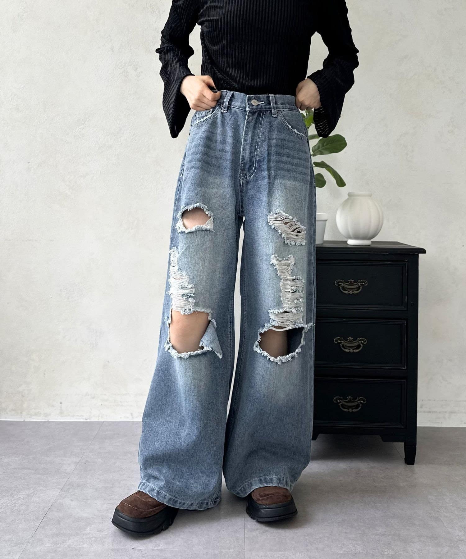 LOCUST(ローカスト) 【スタイルアップ】ダメージワイドパンツ