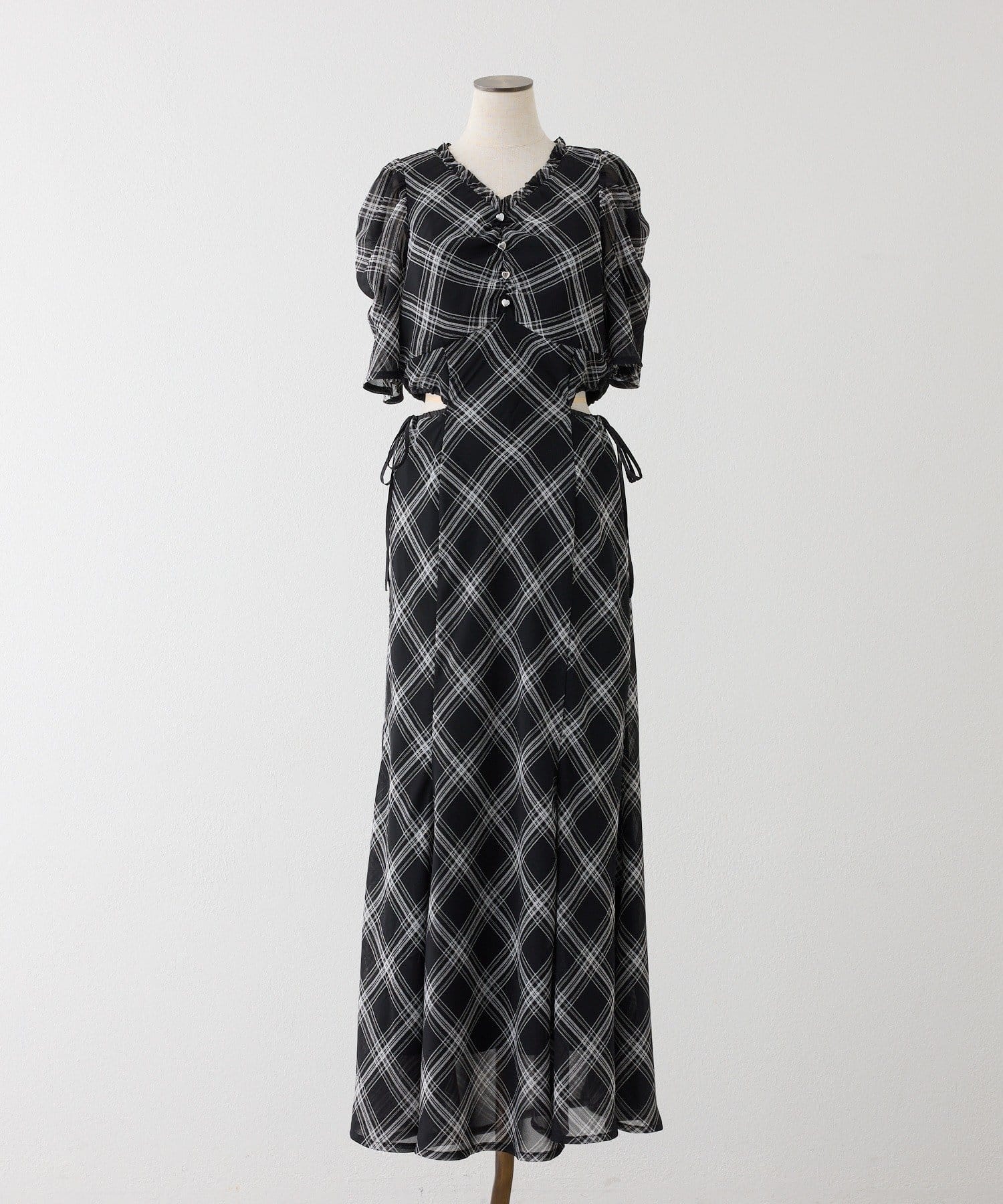 one after another NICE CLAUP(ワンアフターアナザー ナイスクラップ) 【LouLoumei】サイドカットデザインチェックワンピース