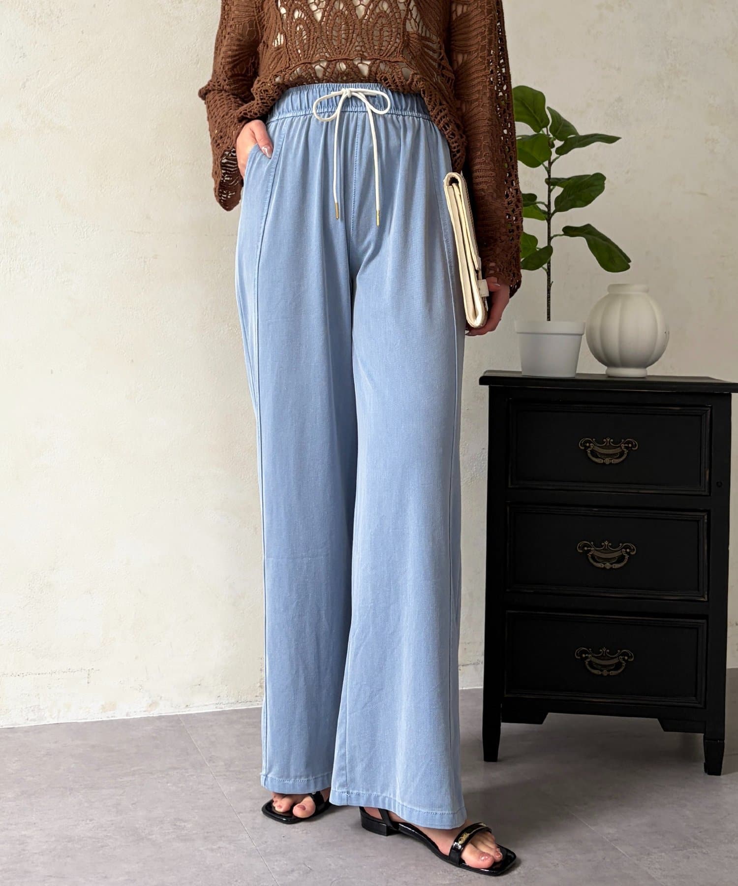 Chez toi(シェトワ) カットデニムイージーパンツ