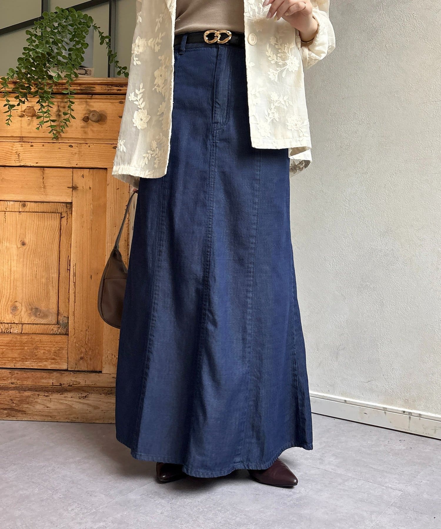 Thevon.(ゼヴォン) ライトデニムマーメイドスカート