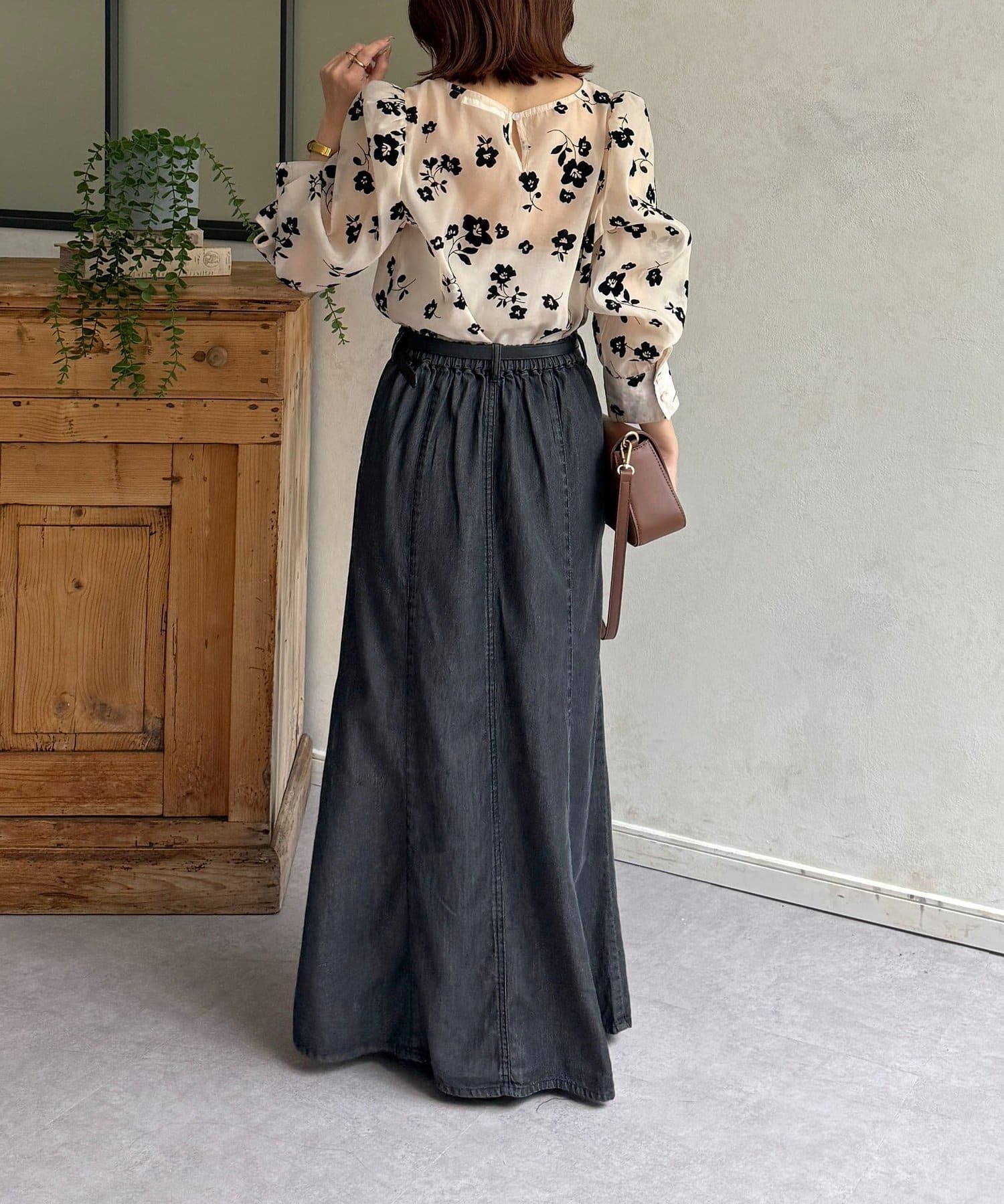 Thevon.(ゼヴォン) ライトデニムマーメイドスカート