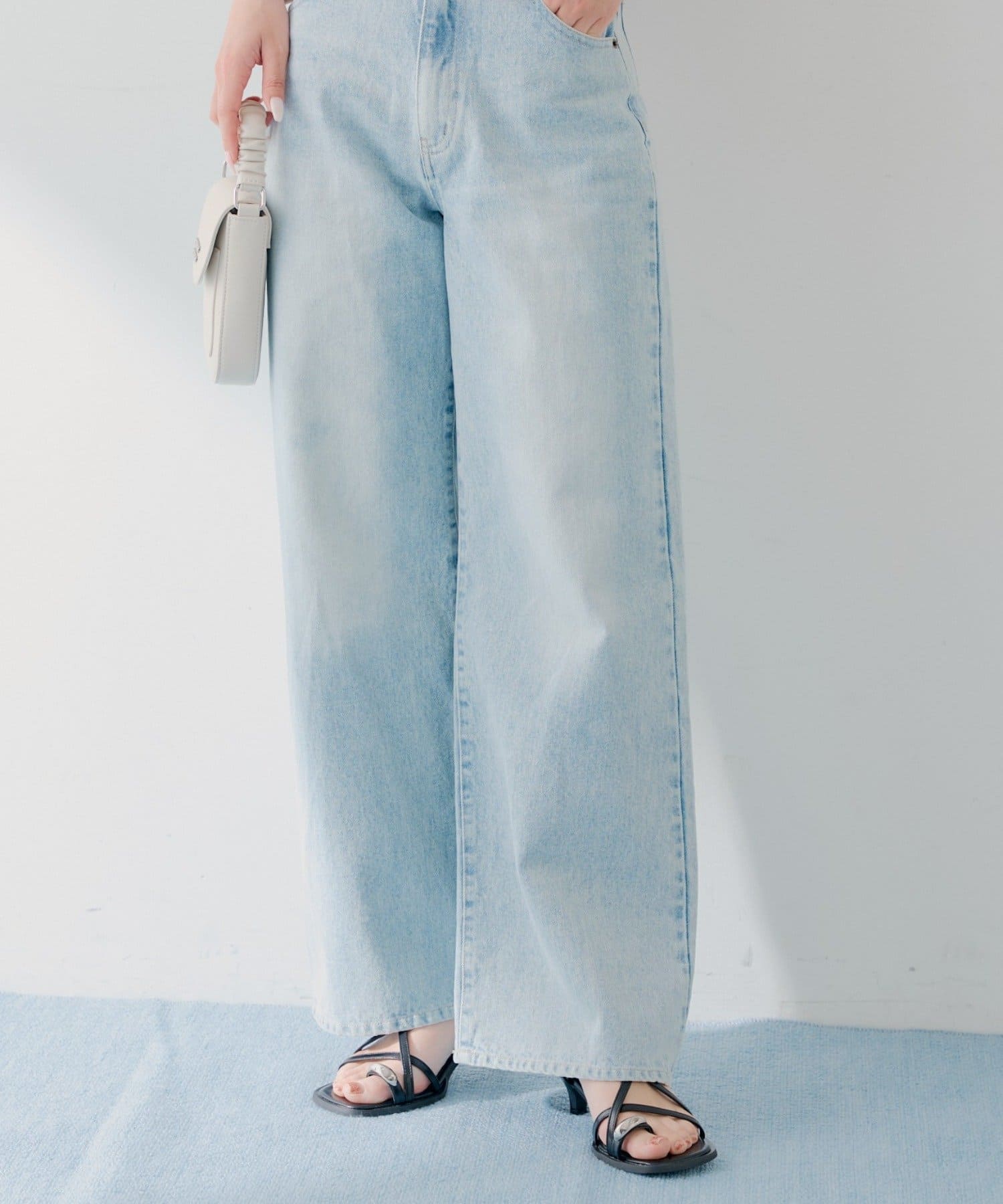 Chico(チコ) 【SALON  by Chico】メタルトングナローヒールミュール