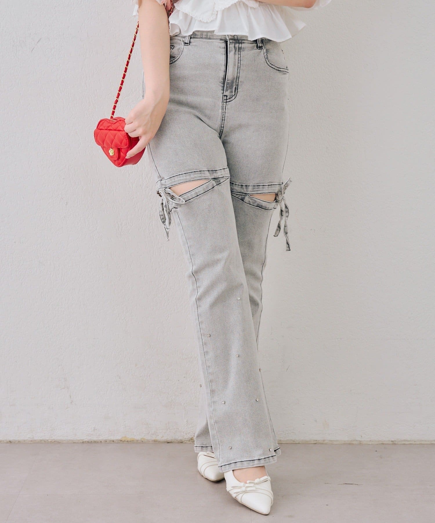 NICE CLAUP / OLIVE des OLIVE OUTLET(ナイスクラップ  / オリーブ デ オリーブ アウトレット) 【ANOTHER BRANCH】サイドリボンビュー付フレアーパンツ