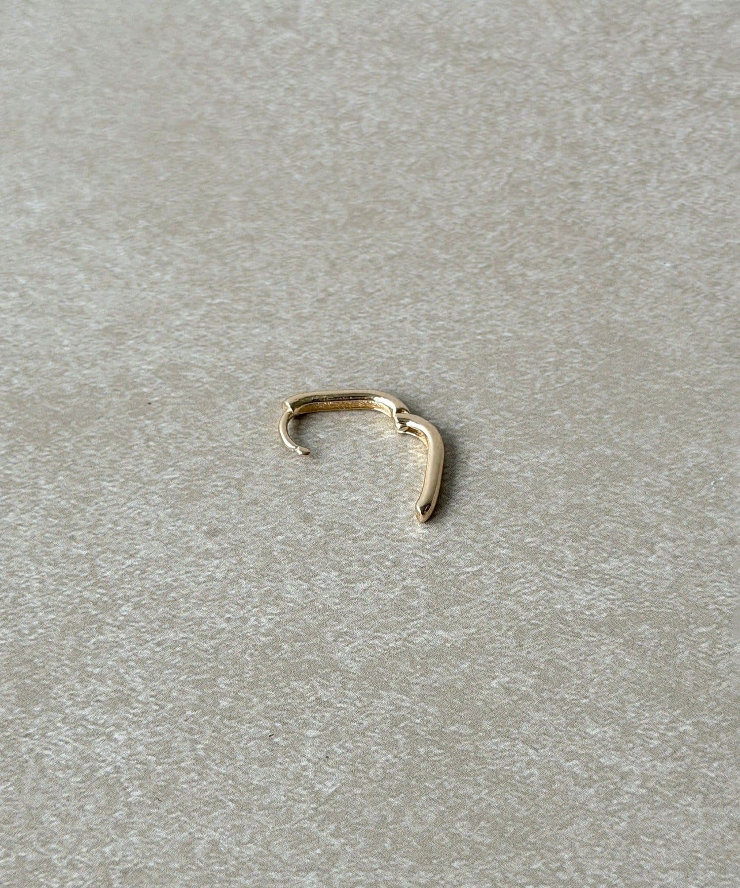 3COINS(スリーコインズ) メタルダエンワンタッチピアス