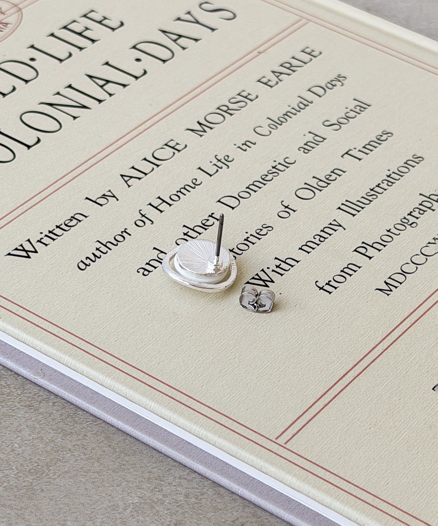 3COINS(スリーコインズ) エポキシメタルダエンピアス