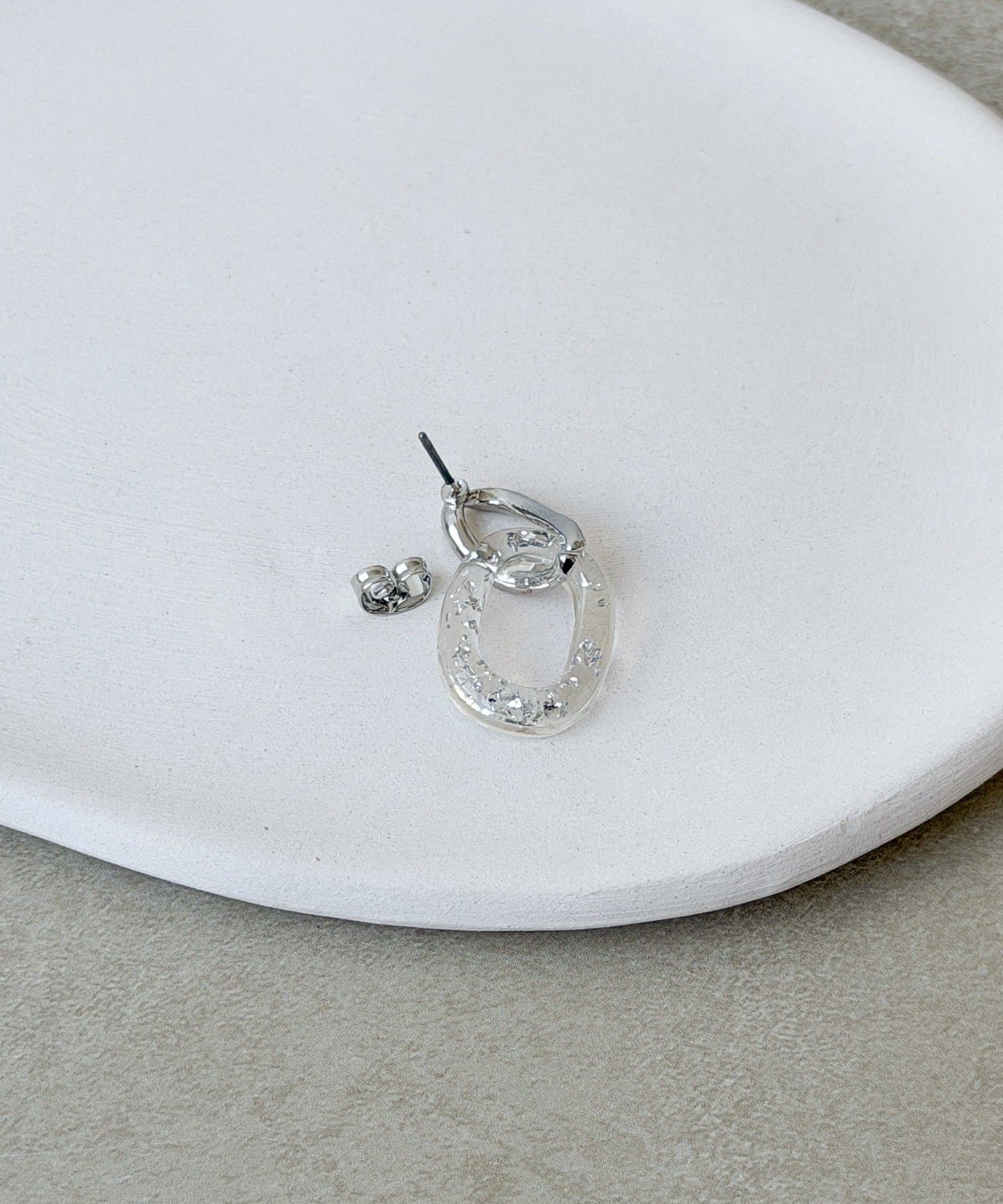 3COINS(スリーコインズ) 箔入りクリアピアス