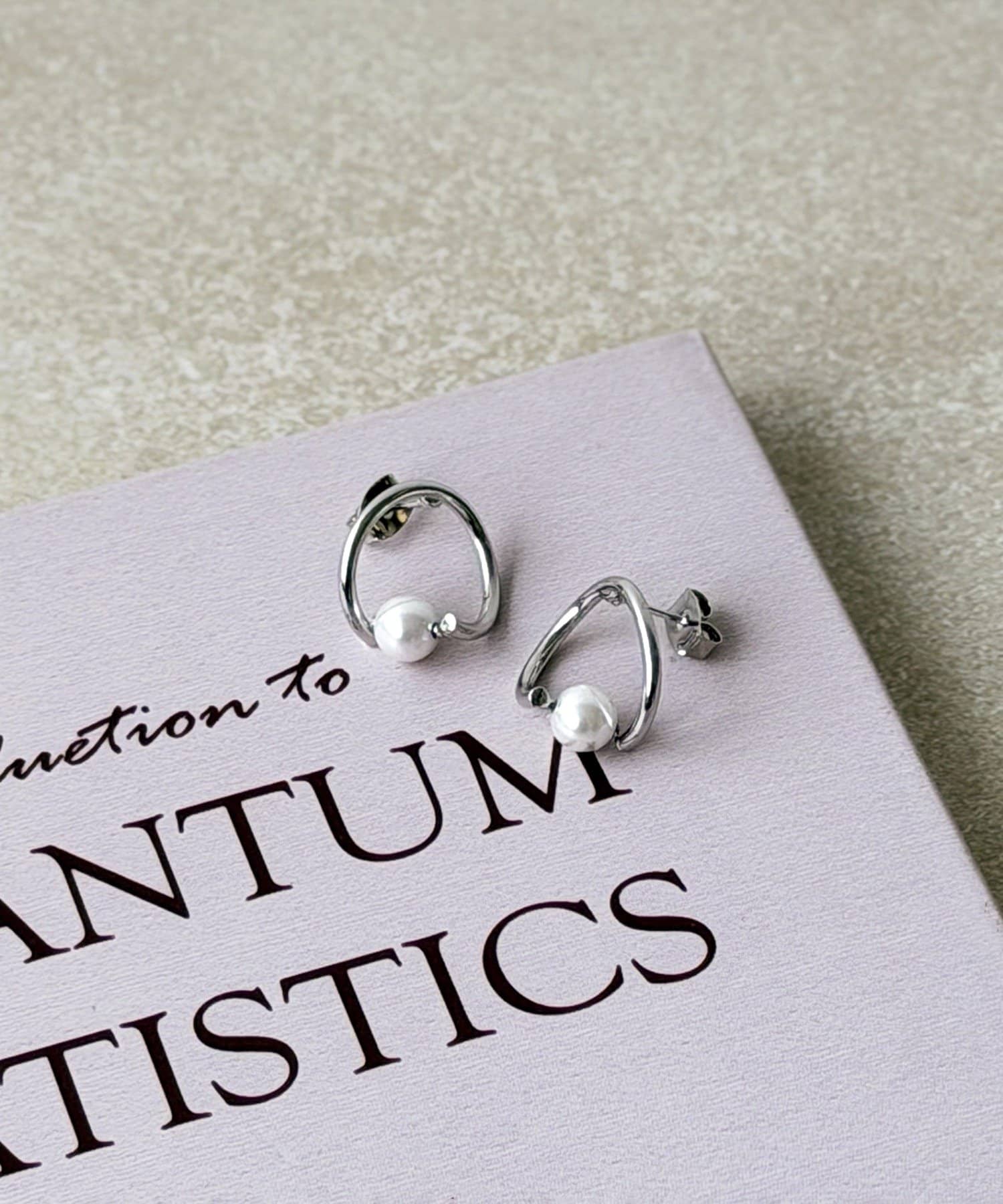 3COINS(スリーコインズ) パールラウンドピアス