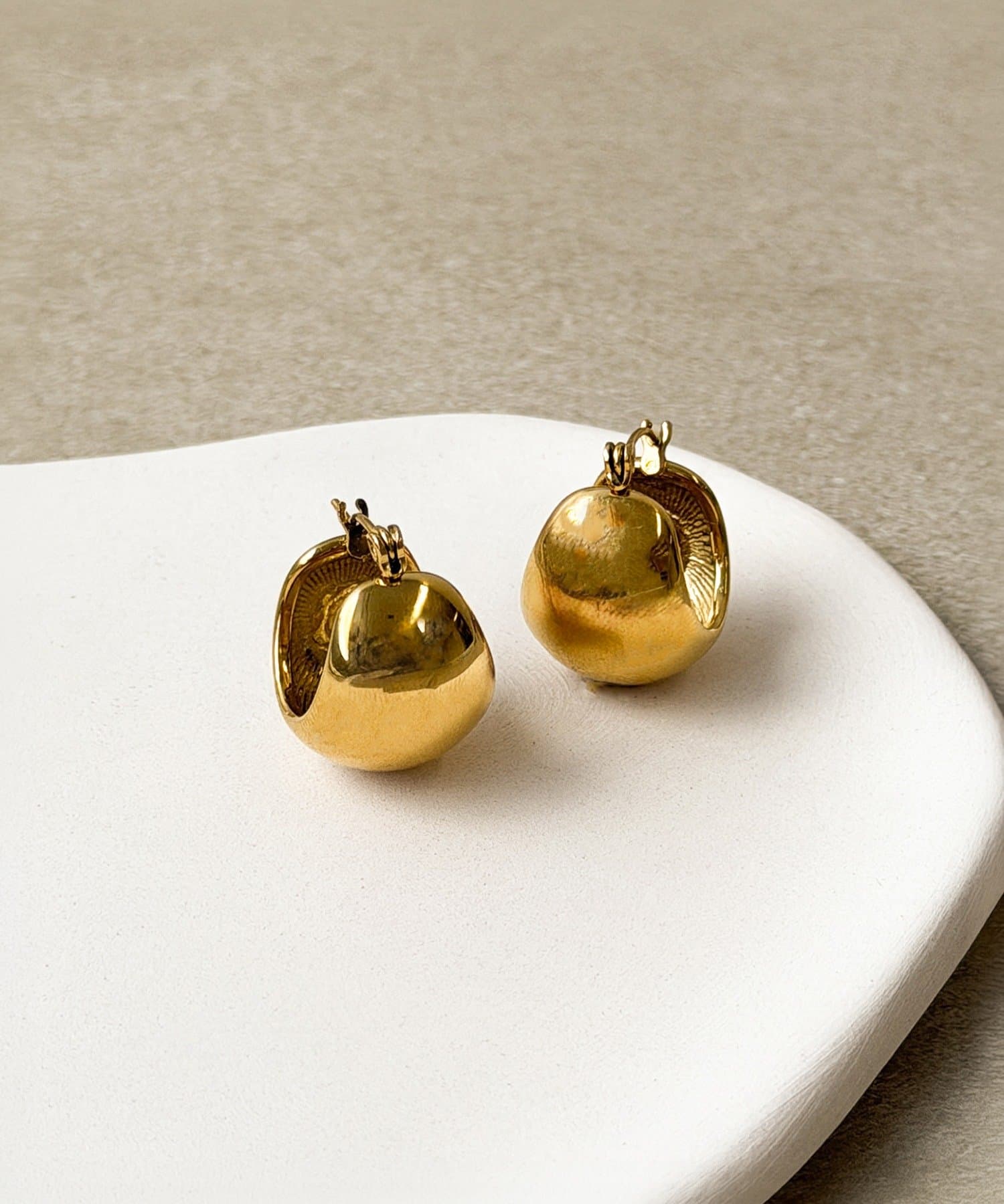 3COINS(スリーコインズ) ステンレスプックリピアス