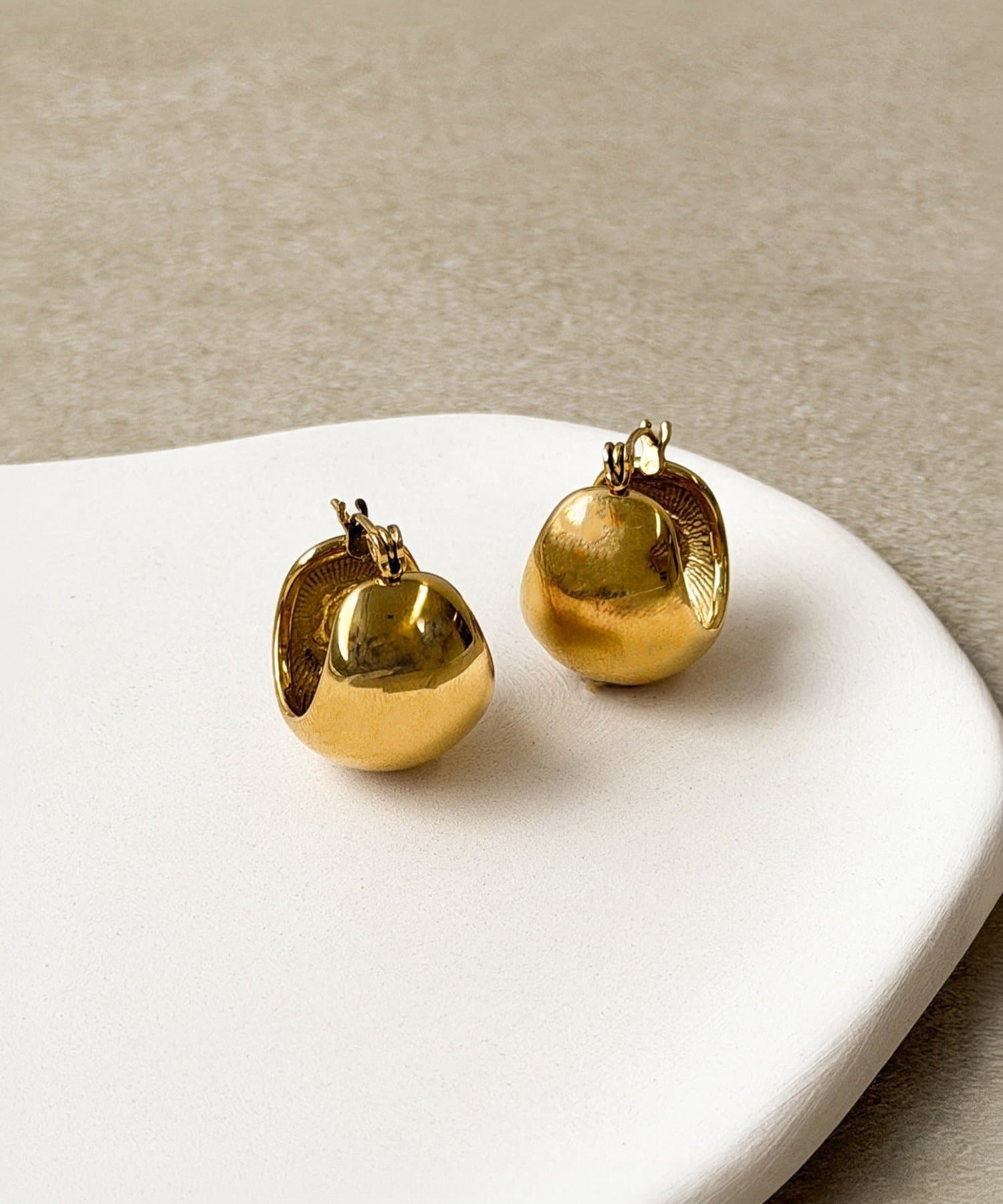 3COINS(スリーコインズ) ステンレスプックリピアス