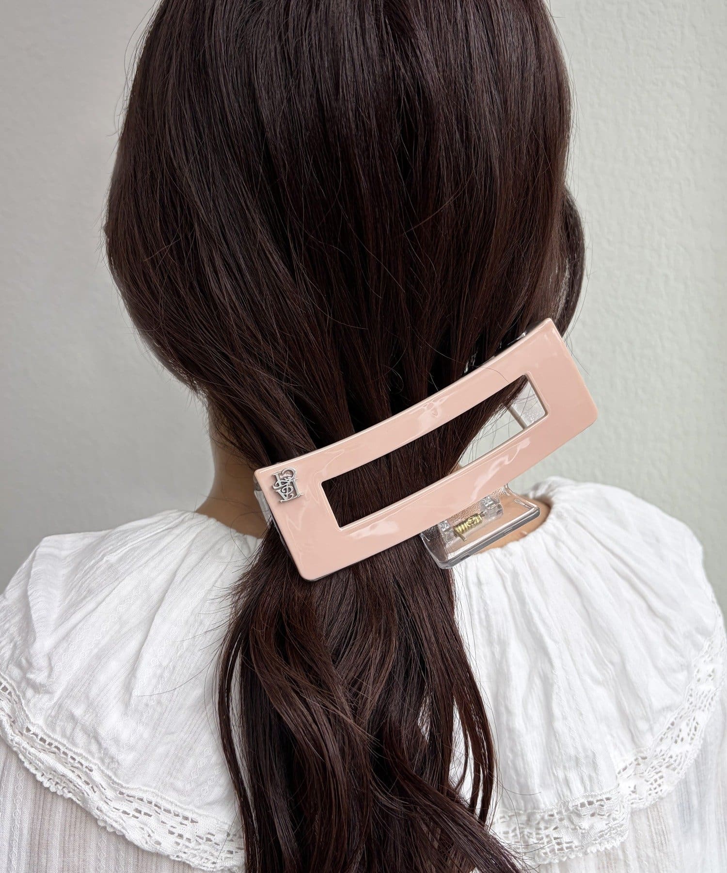 Lattice(ラティス) モチーフ付きスクエアクリップ