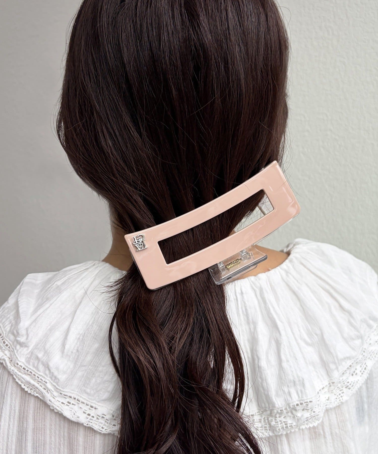 Lattice(ラティス) モチーフ付きスクエアクリップ