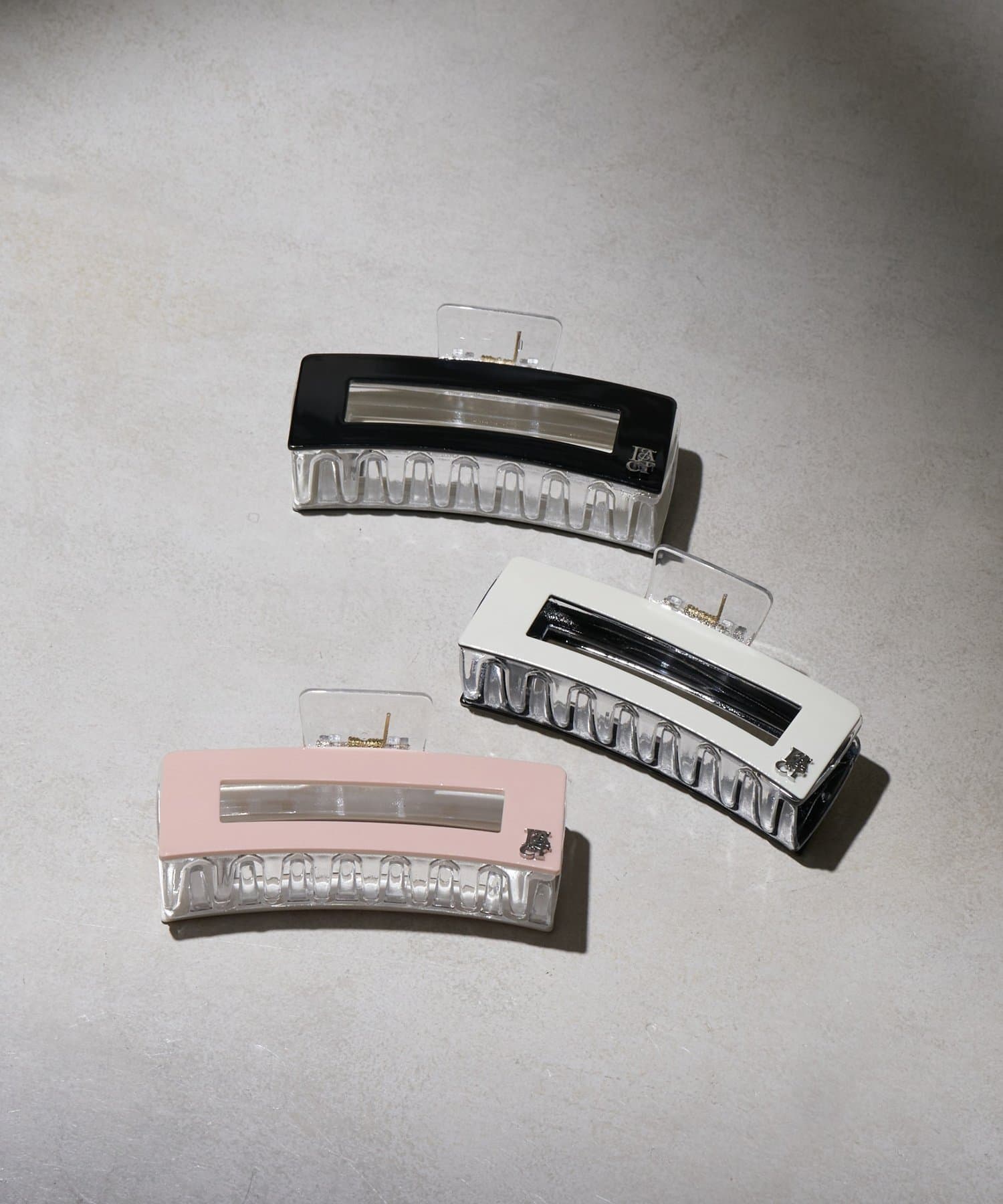 Lattice(ラティス) モチーフ付きスクエアクリップ