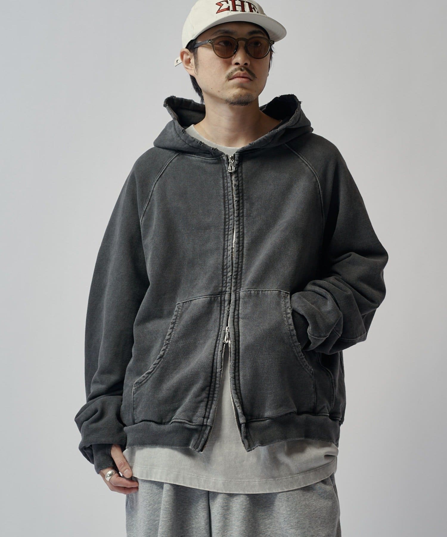 Lui's(ルイス) ピグメントZIPフーディー ITTI exclusive for Lui's