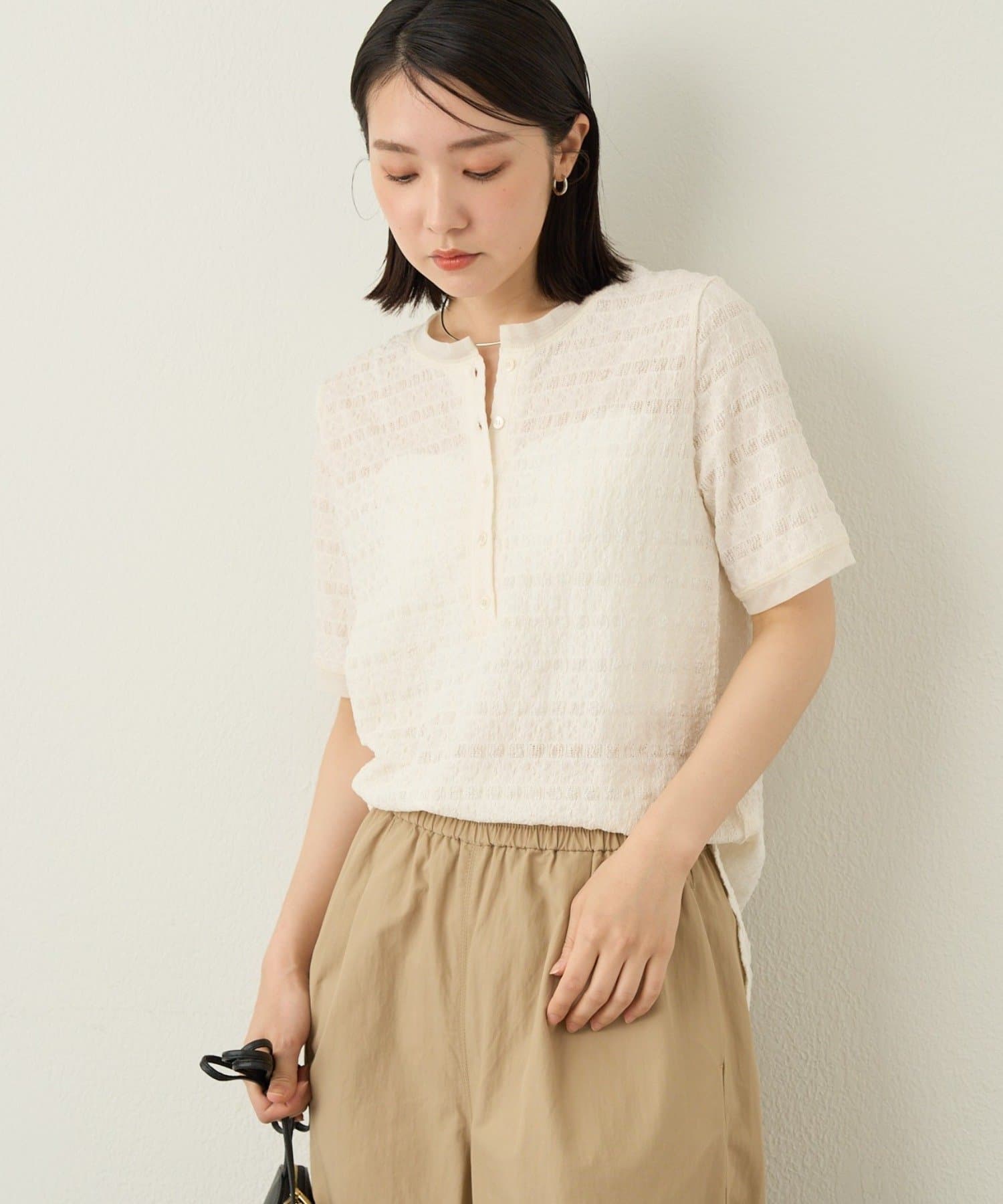 Omekashi(オメカシ) 2wayレースヘンリースリットTシャツ