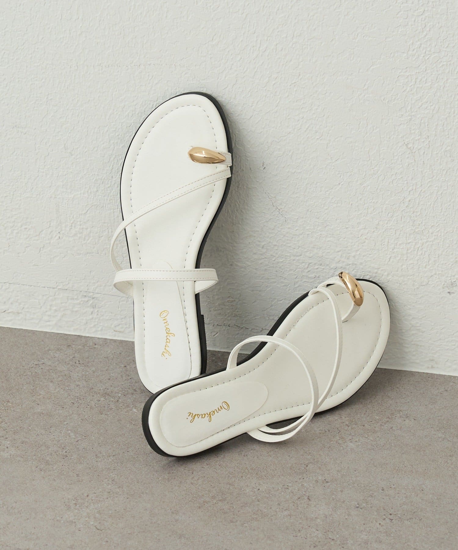 Omekashi(オメカシ) トングフラットサンダル