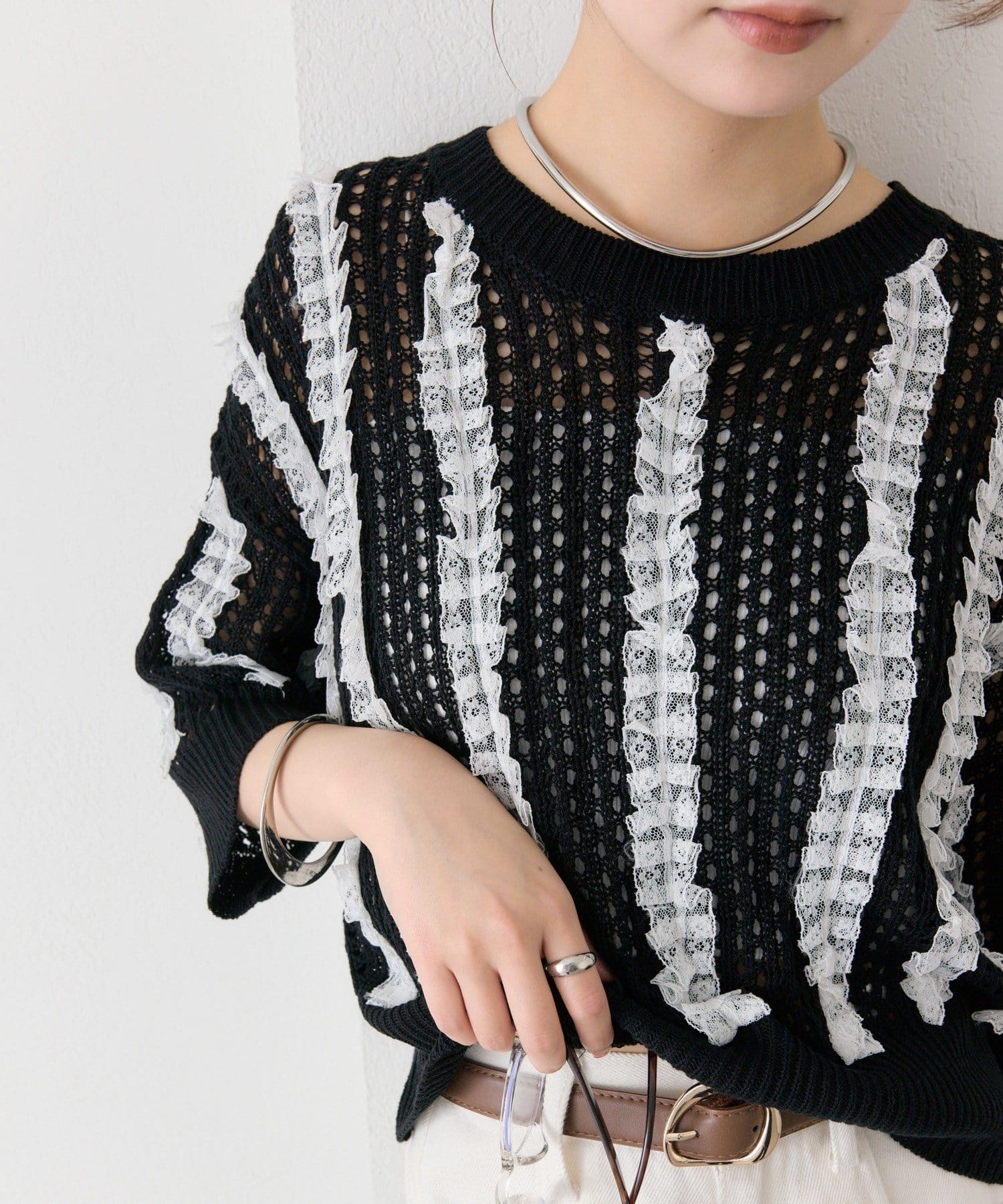 mystic(ミスティック) フリルライン半袖ニット