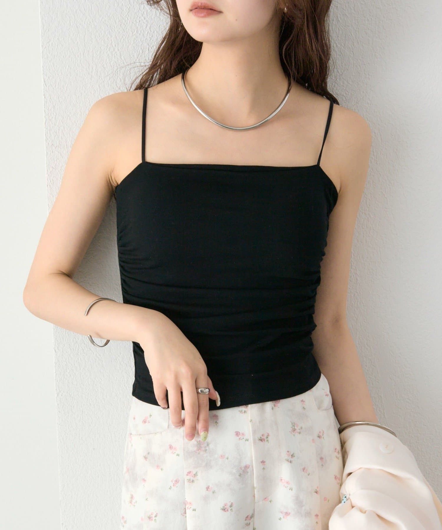 mystic(ミスティック) パット付きサイドギャザーキャミソール