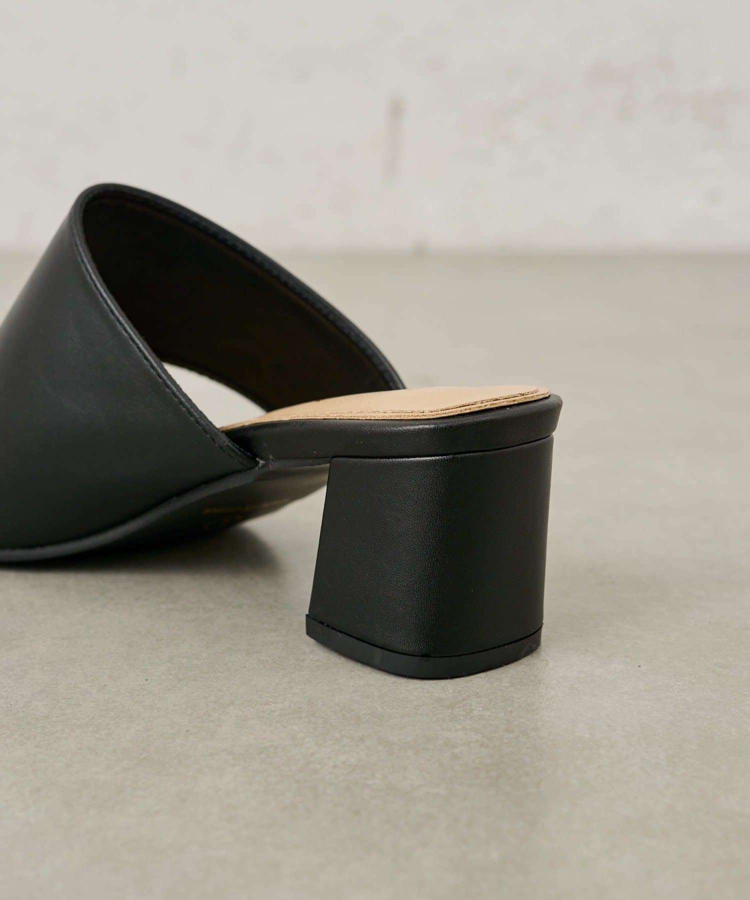 Omekashi(オメカシ) トングスクエアサンダル