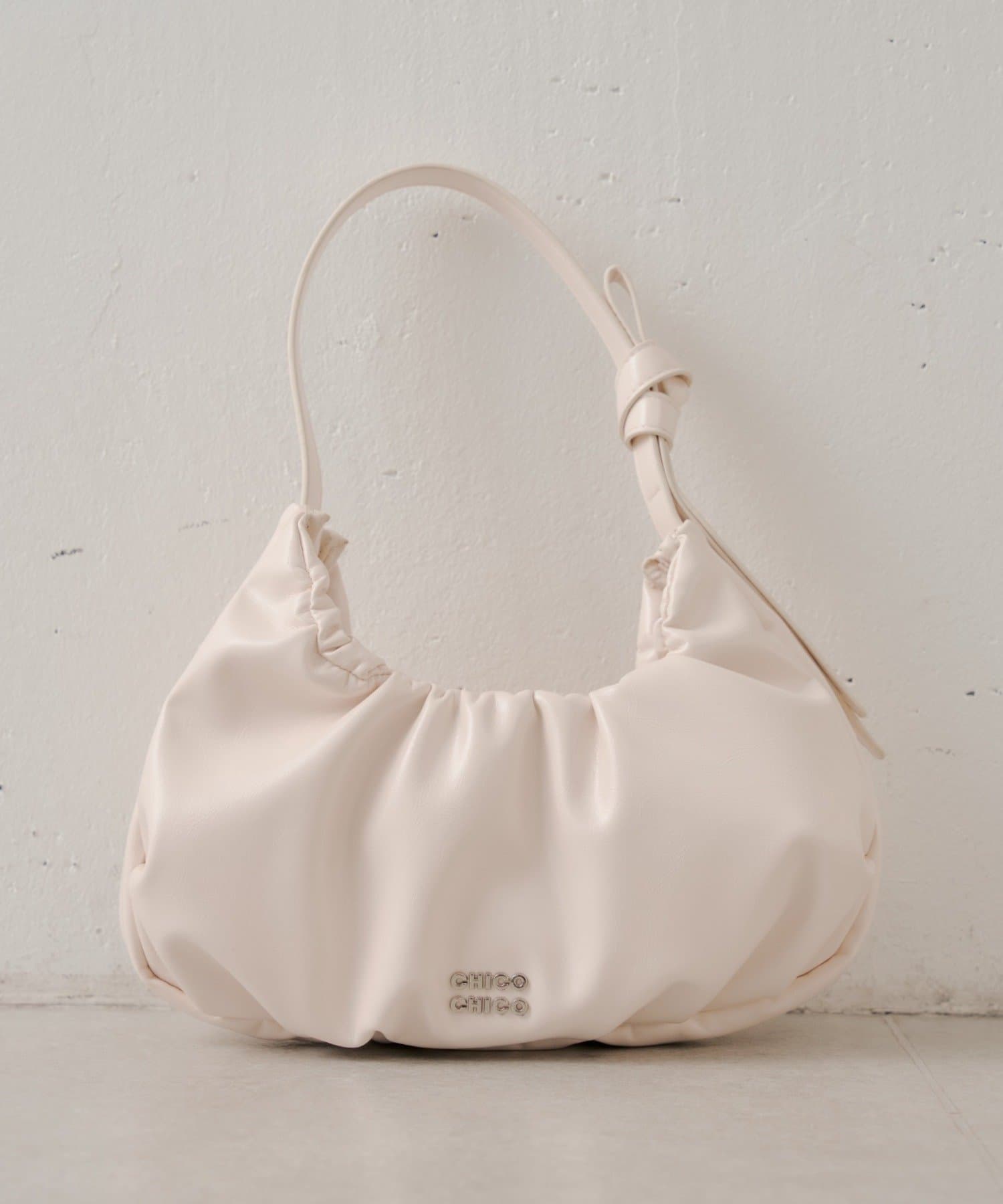 Chico(チコ) ショルダー付きリボンギャザーサークルバッグ