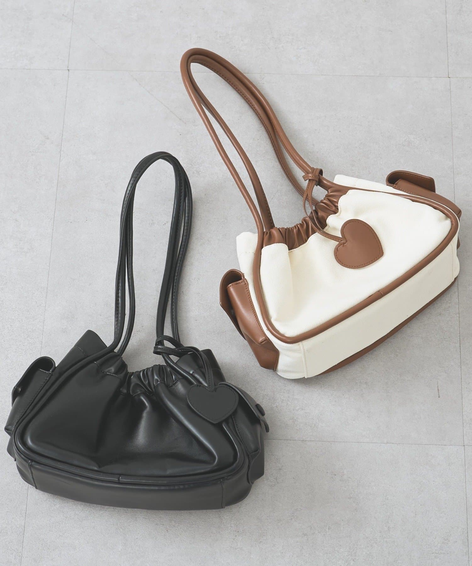 mystic(ミスティック) ハートチャーム付きコンビBAG