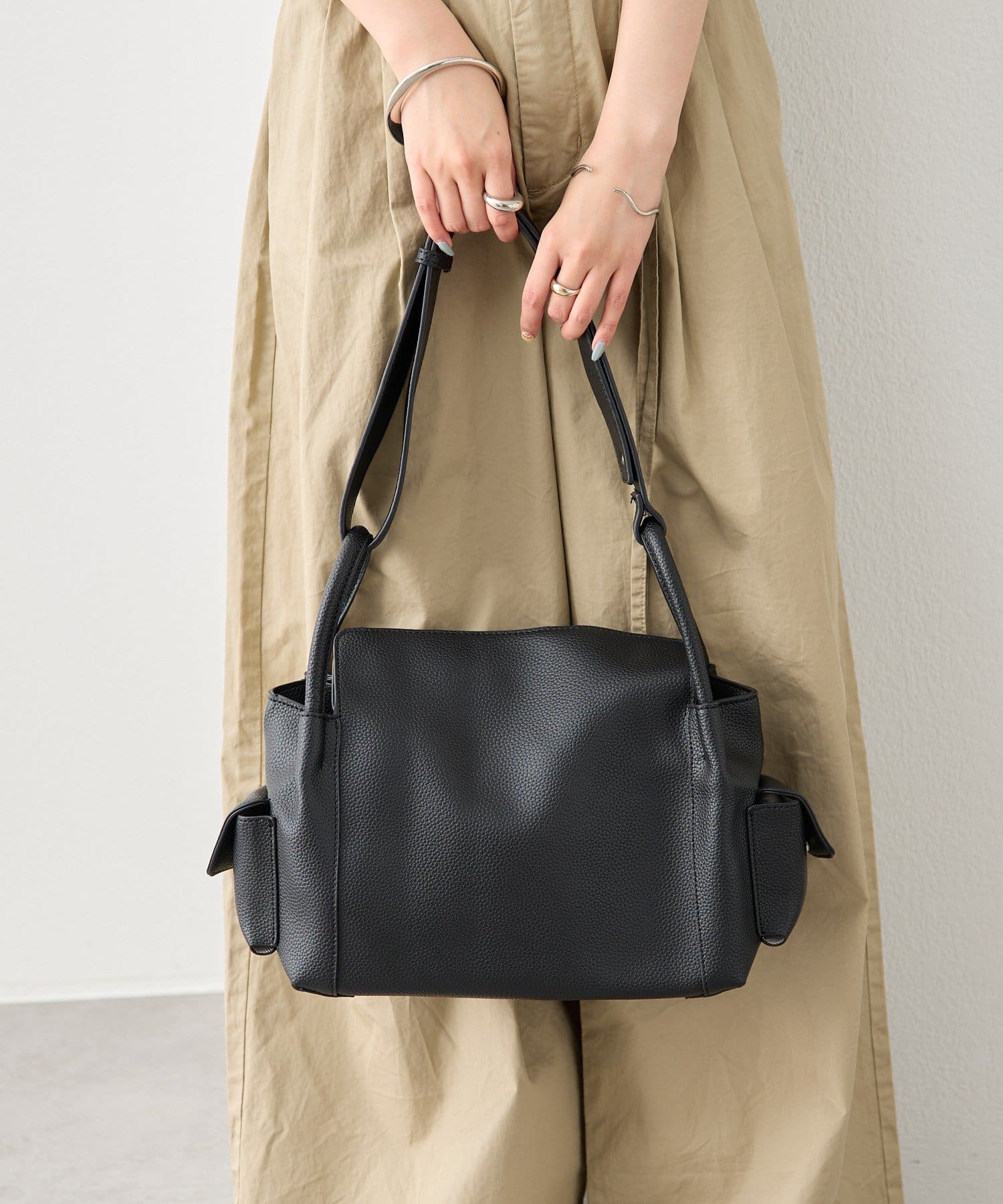 mystic(ミスティック) 2wayレザーBAG