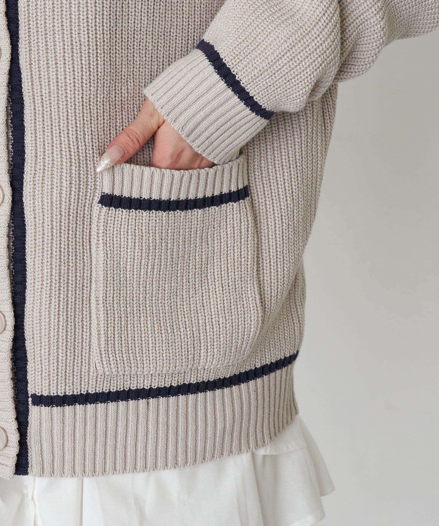 OUTLET(アウトレット) 【RAY CASSIN】レタードカーディガン