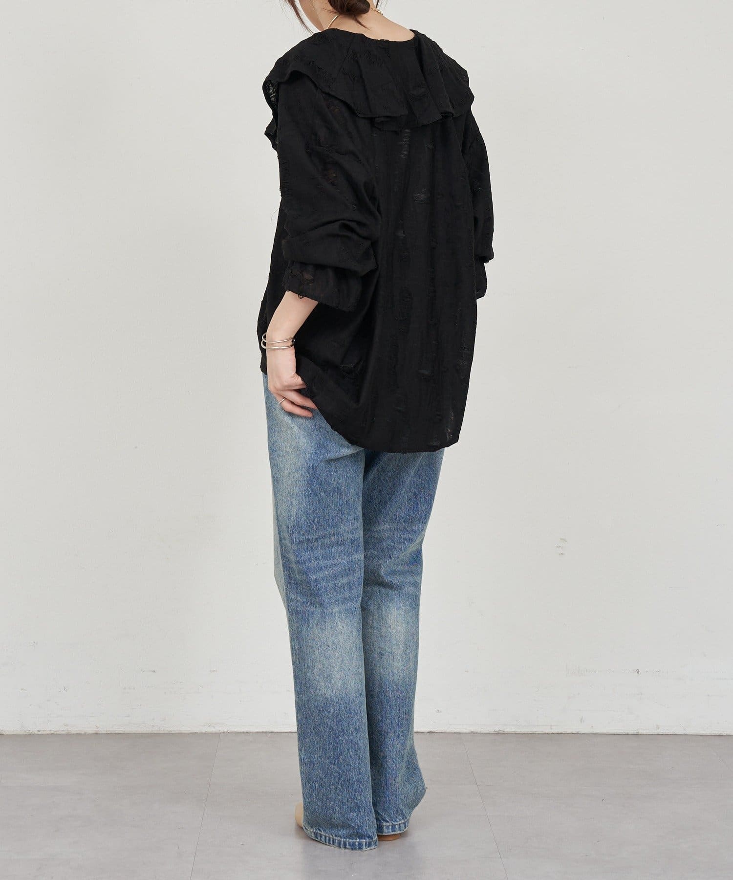 OUTLET(アウトレット) 【SHENERY】ニュアンスフリルカラーブラウス