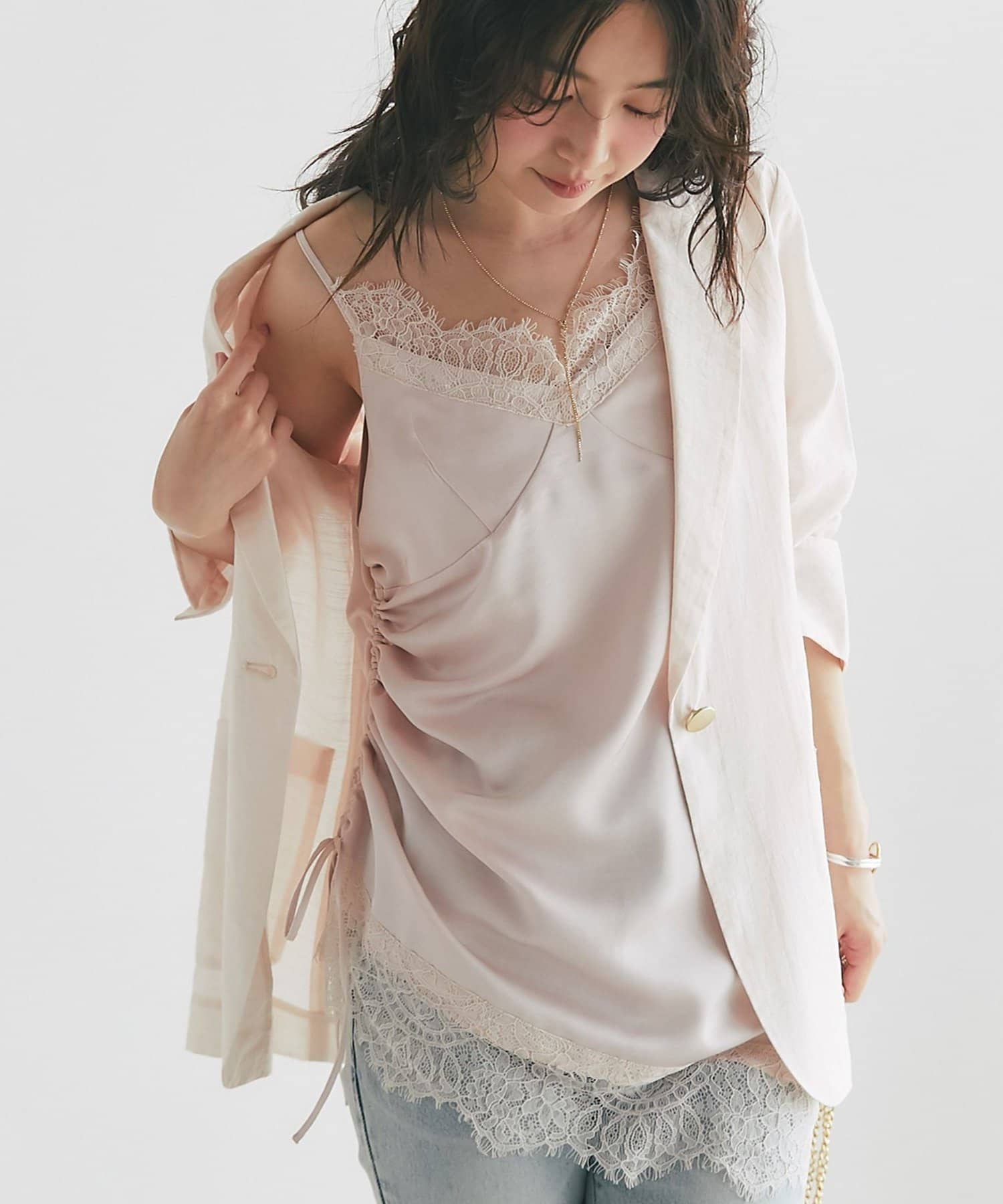 La boutique BonBon(ラブティックボンボン) レースサテンアシメドロストキャミ