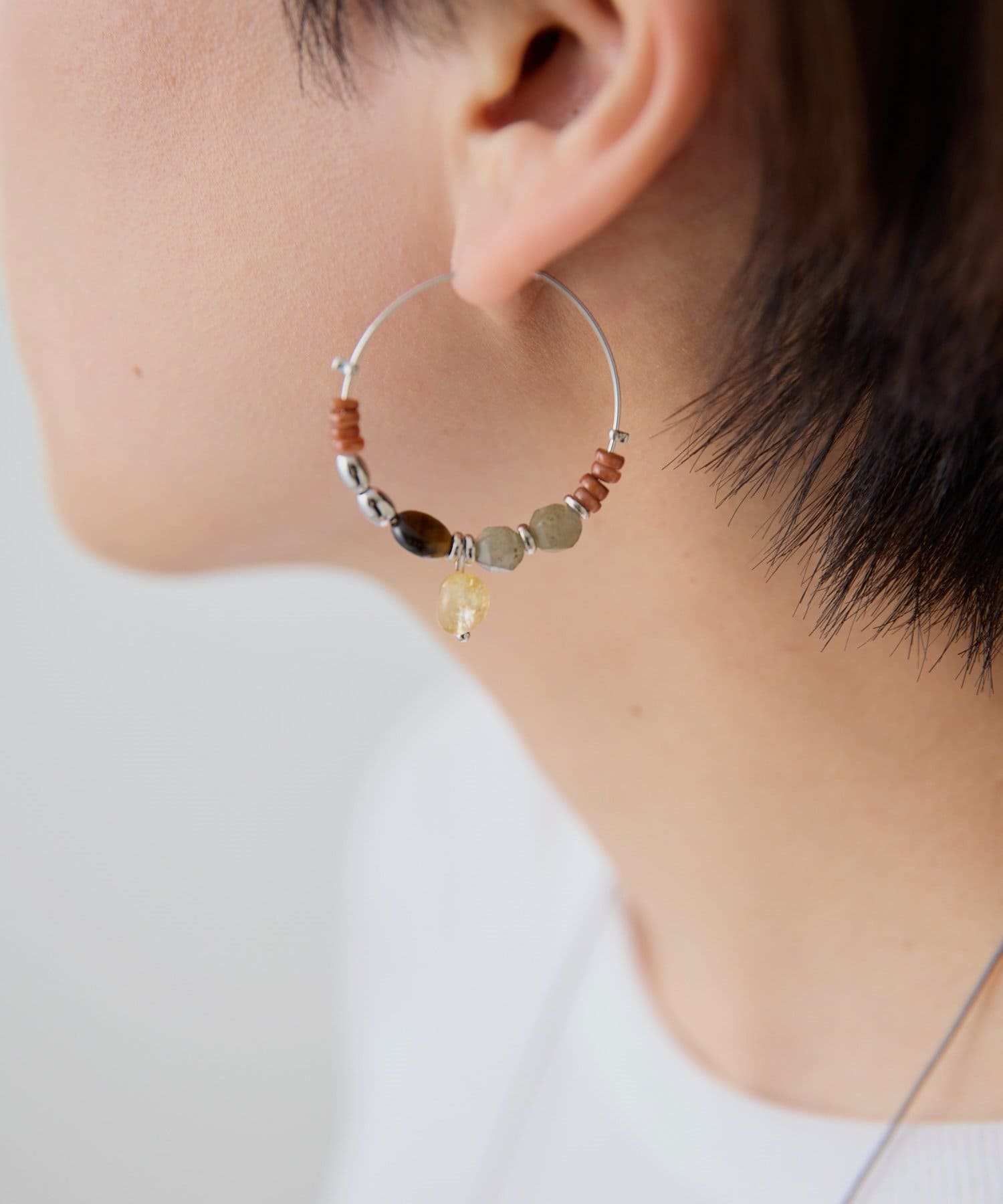 ear PAPILLONNER(イア パピヨネ) ワントーンフープピアス