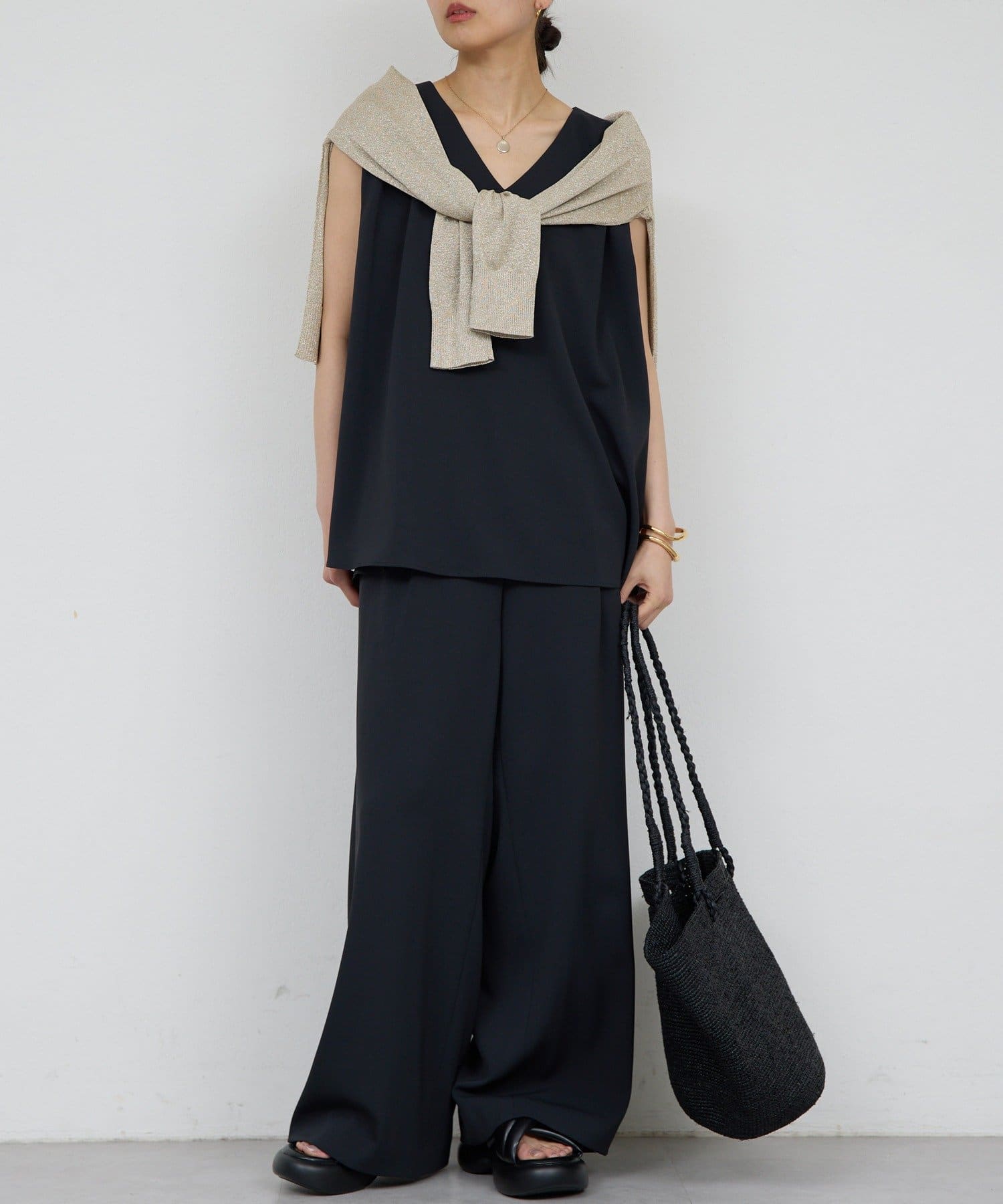 GALLARDAGALANTE(ガリャルダガランテ) 【4/29(水)10:30 予約開始】【体型カバー】ショルダータックノースリーブブラウス