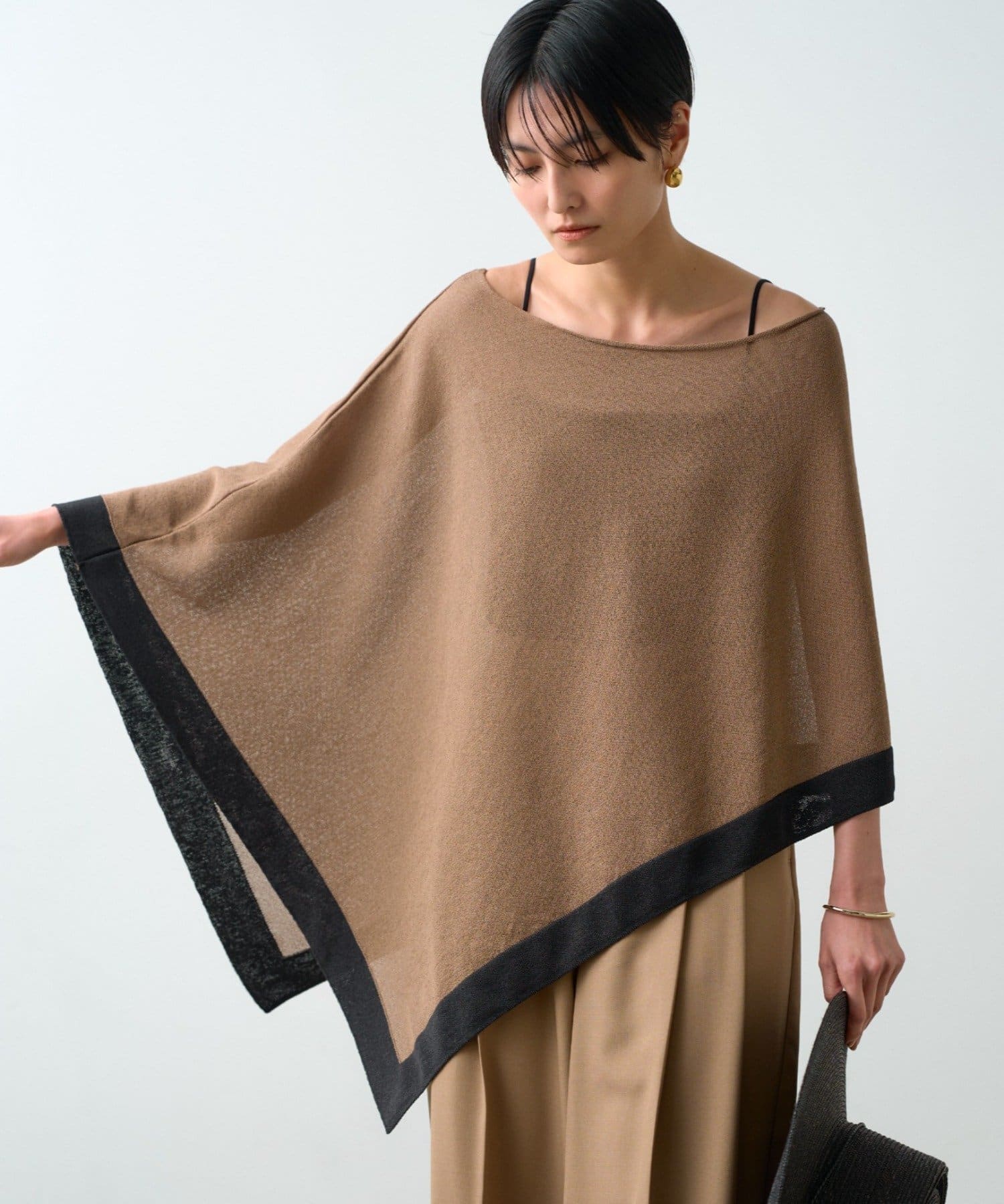 LOUNGEDRESS(ラウンジドレス) 【JAPAN MADE】アシメニットポンチョ