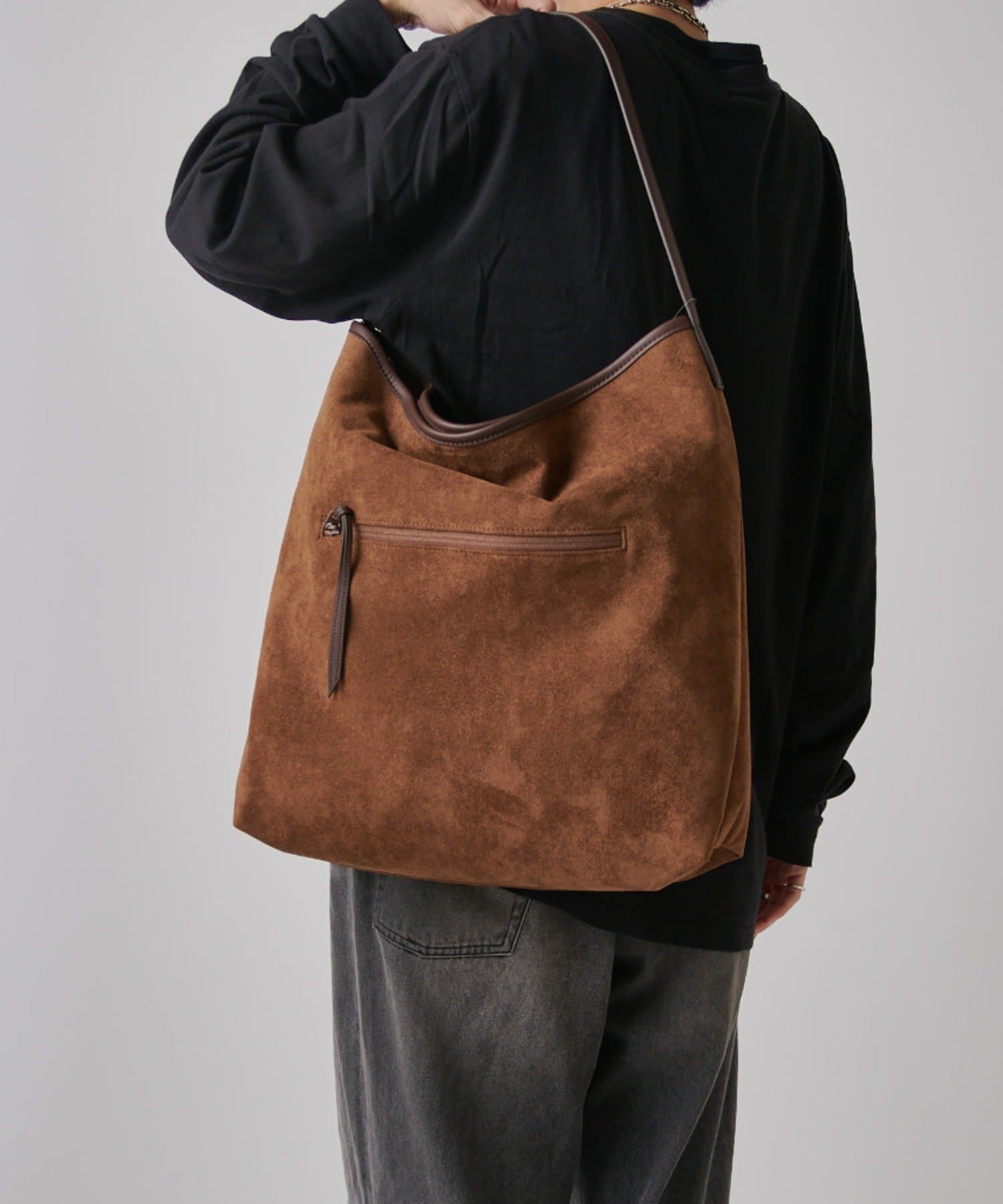 Lui's(ルイス) Un coeur suede drape one shoulder