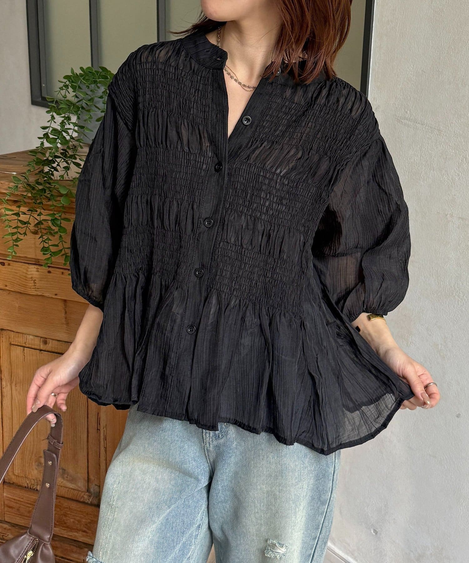 Thevon.(ゼヴォン) シアーシャーリング5分袖ブラウス