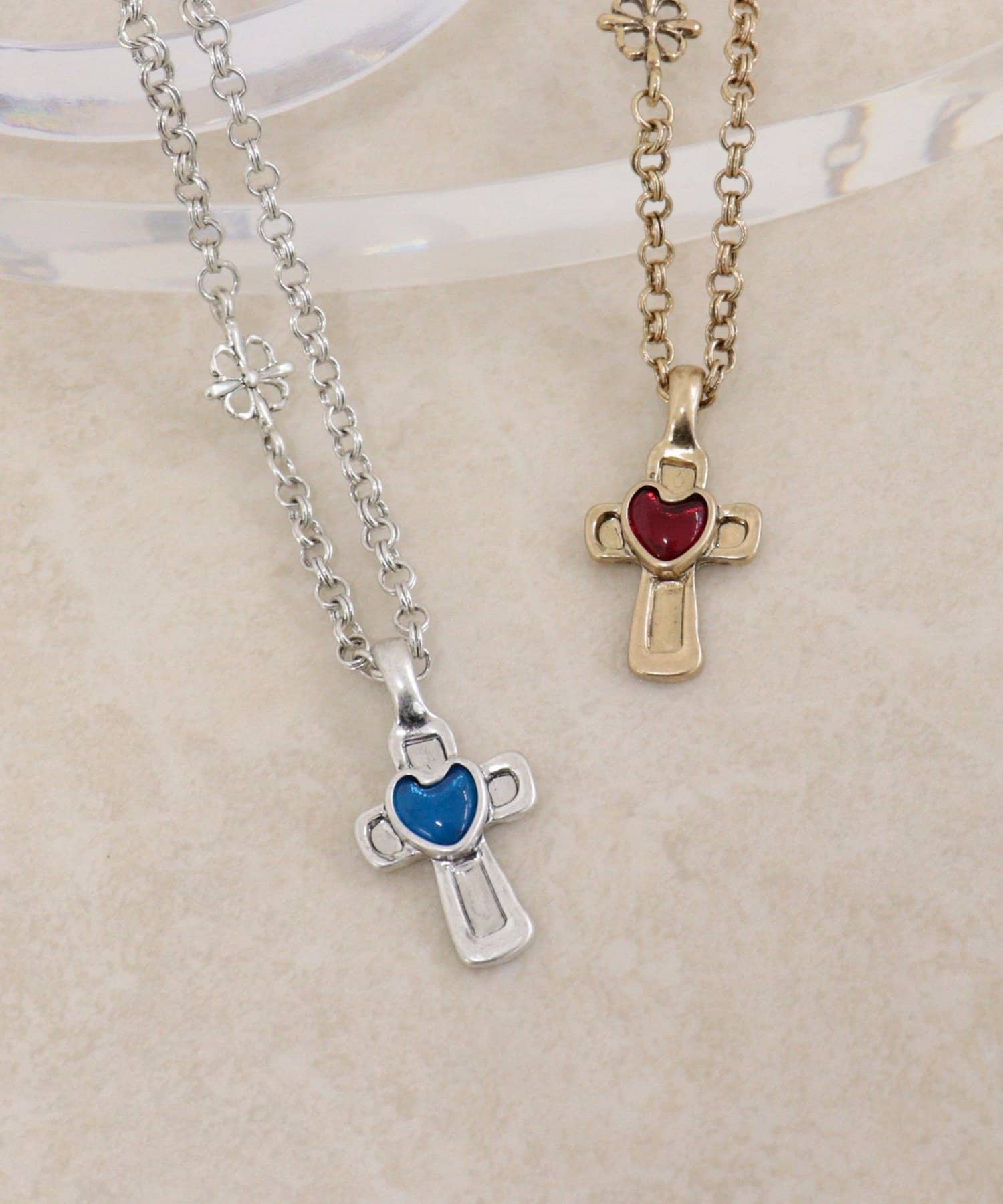 FREDY & GLOSTER(フレディ アンド グロスター) アンティーク調ハートネックレス