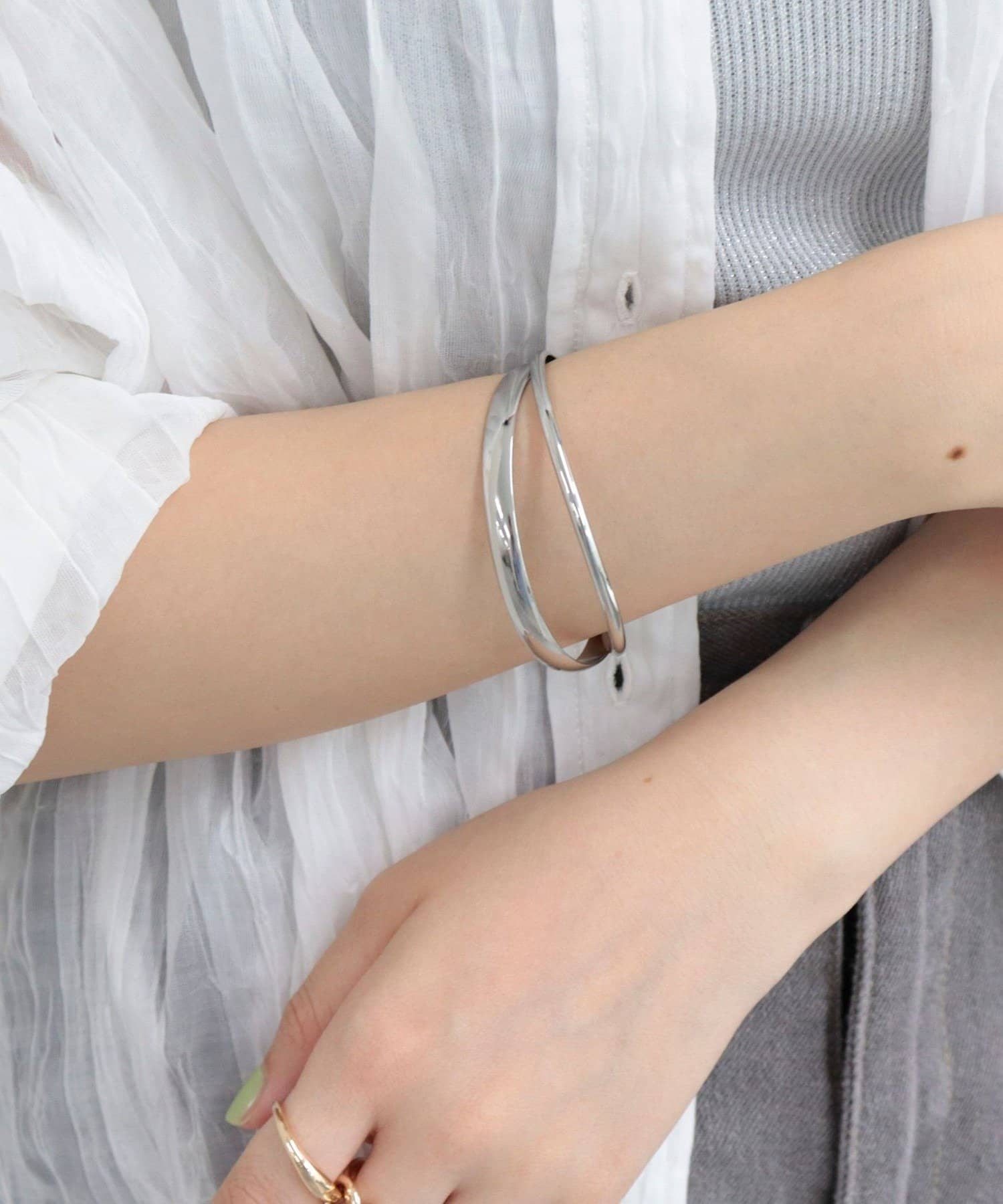 FREDY & GLOSTER(フレディ アンド グロスター) ダブルラインバングル