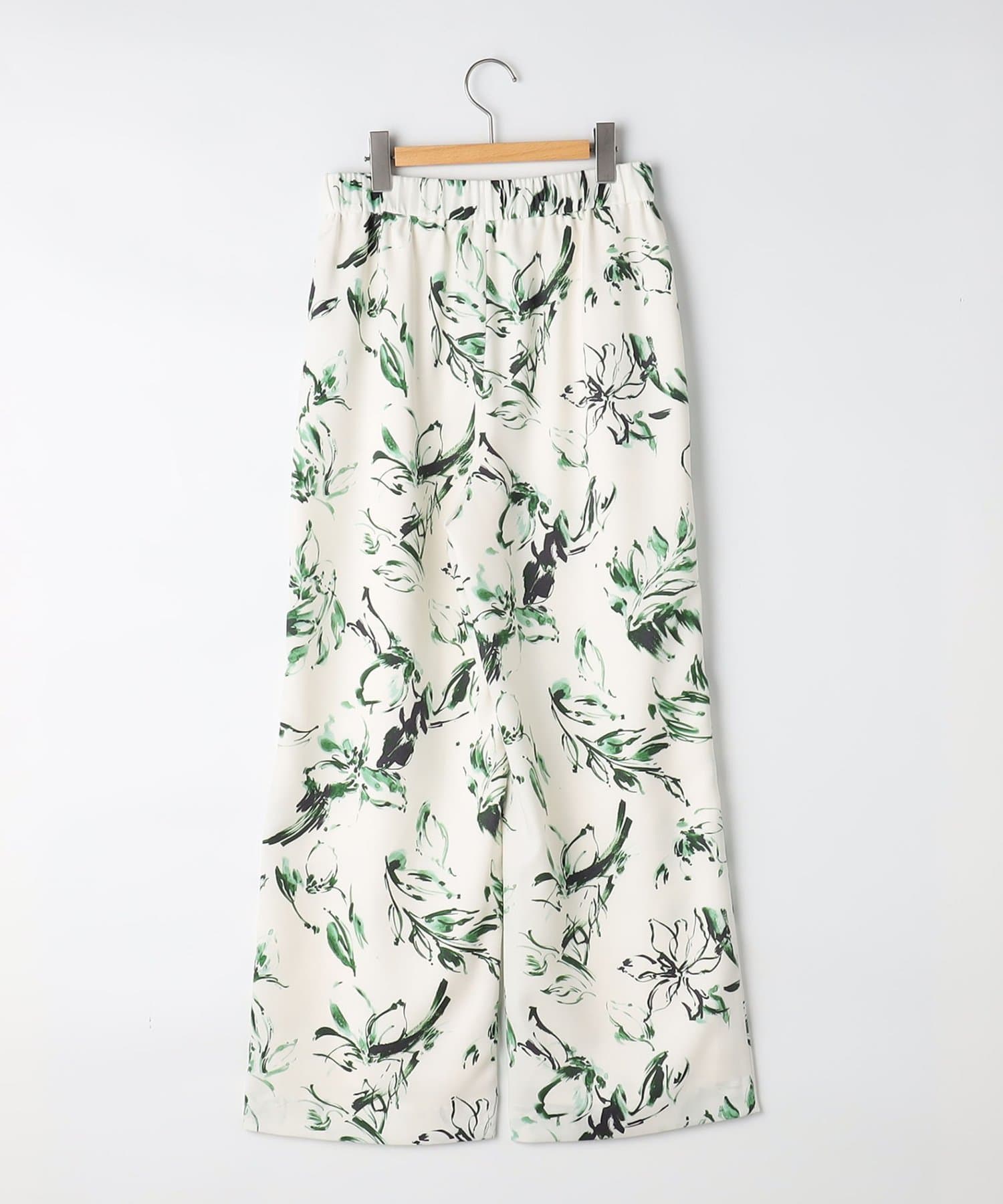 NOLLEY'S(ノーリーズ) ウォッシャブルフラワープリントイージーパンツ