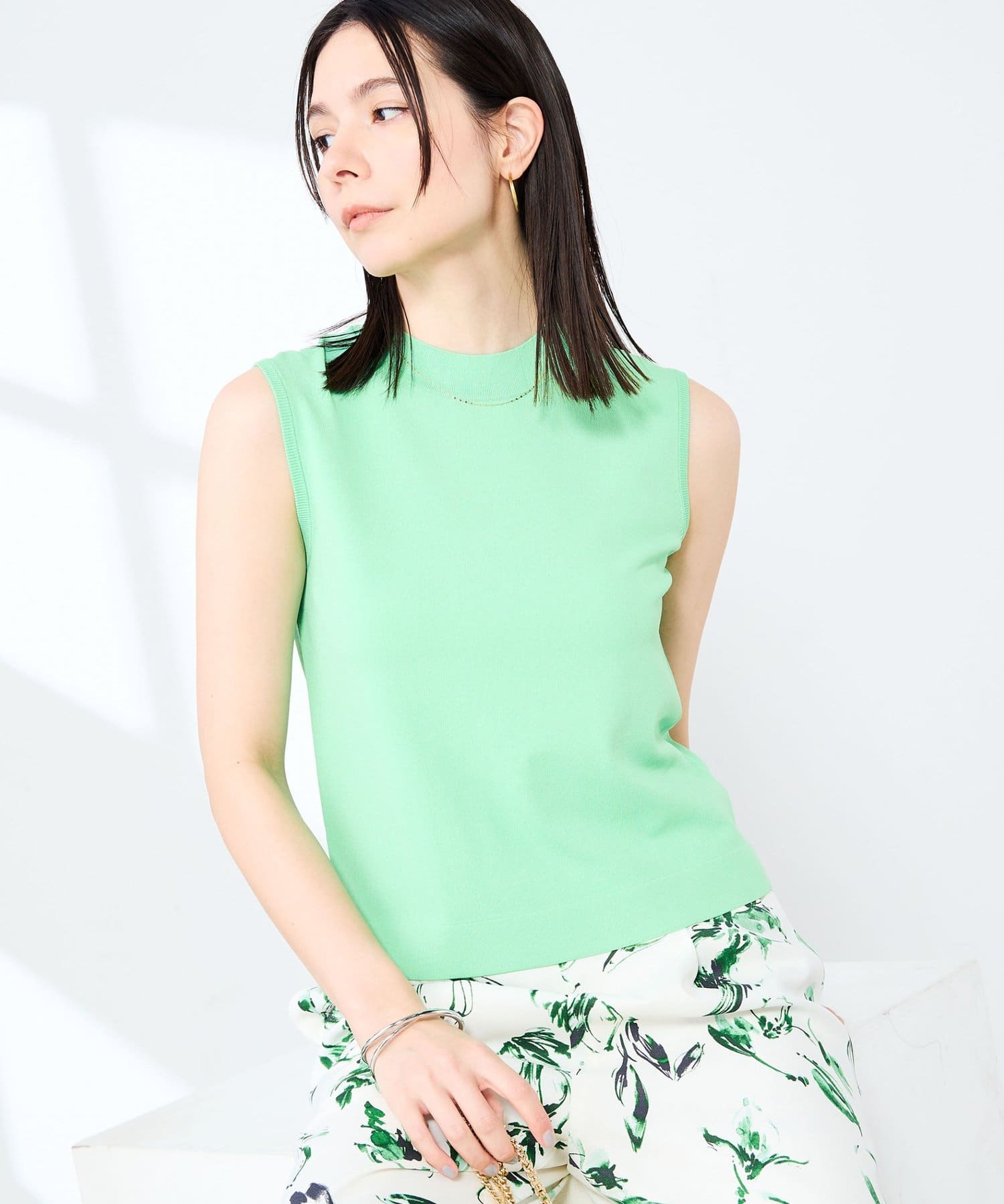 NOLLEY'S(ノーリーズ) 《手洗い可能》マルチファンクションハイネックノースリーブプルオーバー