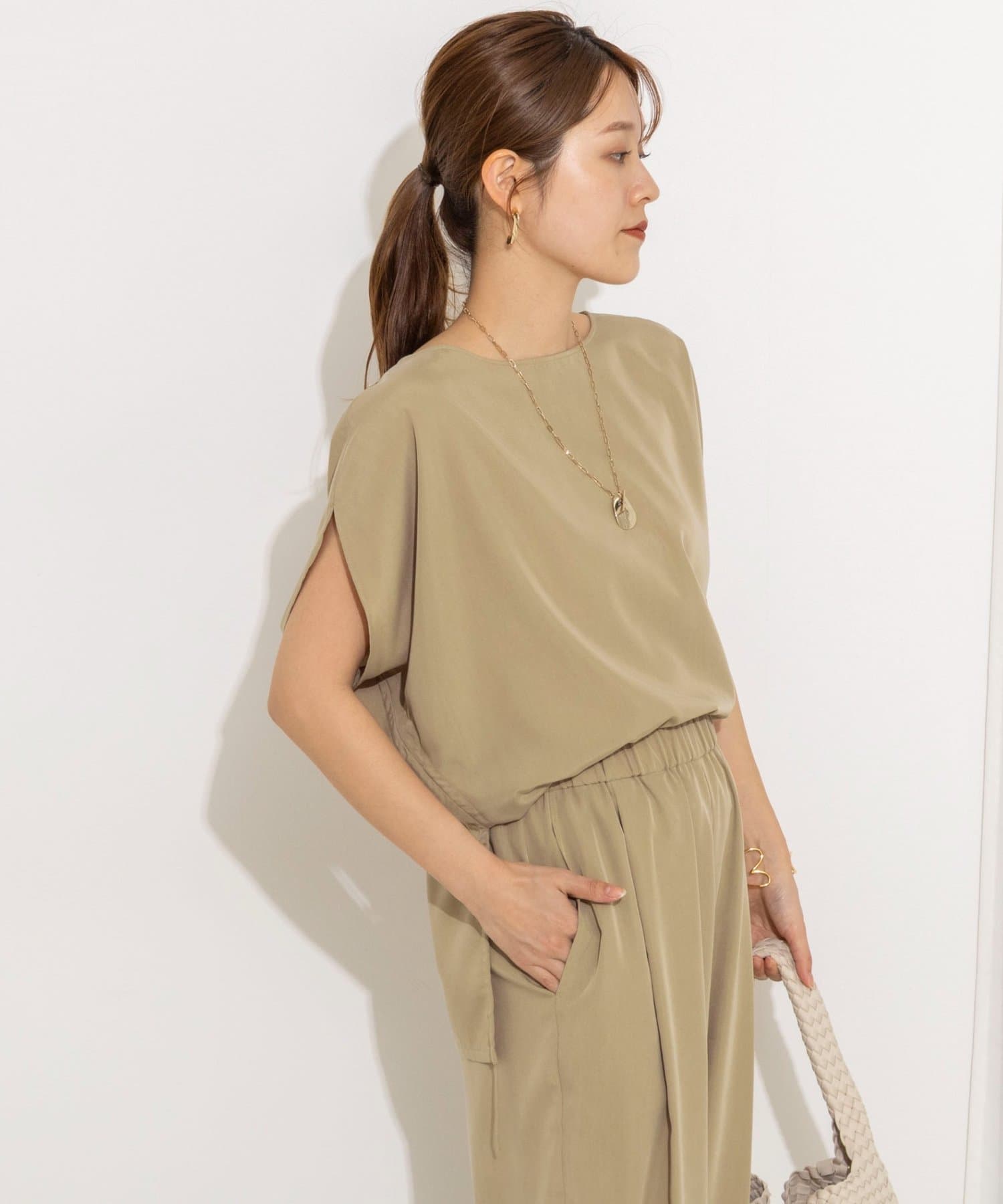 NOLLEY'S(ノーリーズ) 【WEB限定】《セットアップ対応》ウォッシャブルサンドウォッシュアシメブラウス