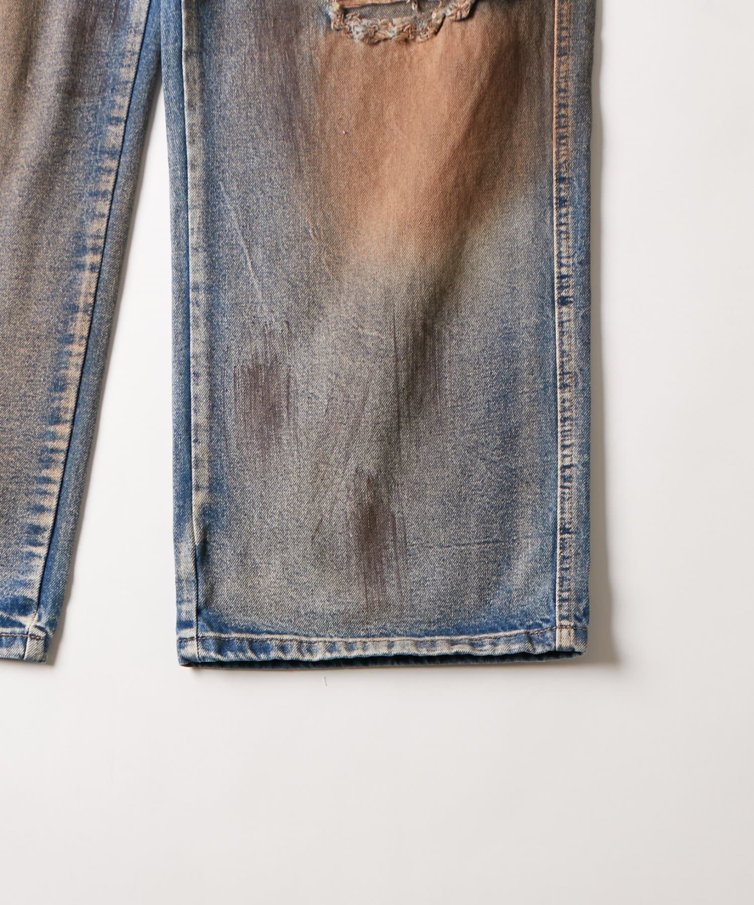 WHO’S WHO gallery(フーズフーギャラリー) BLESS YOU ダメージボロデニム