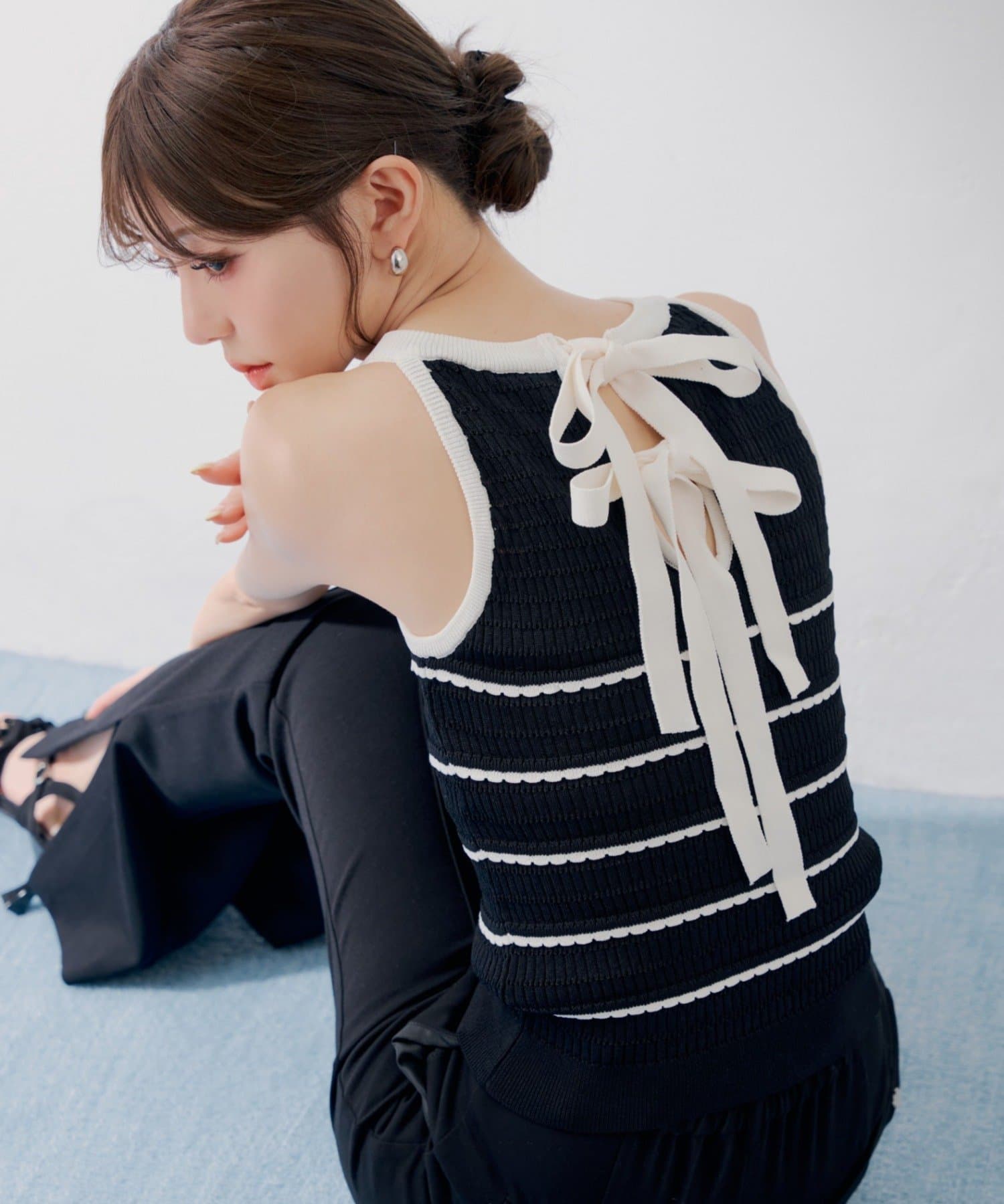 Chico(チコ) 【SALON by Chico】パット付きバックリボンフリルタンク