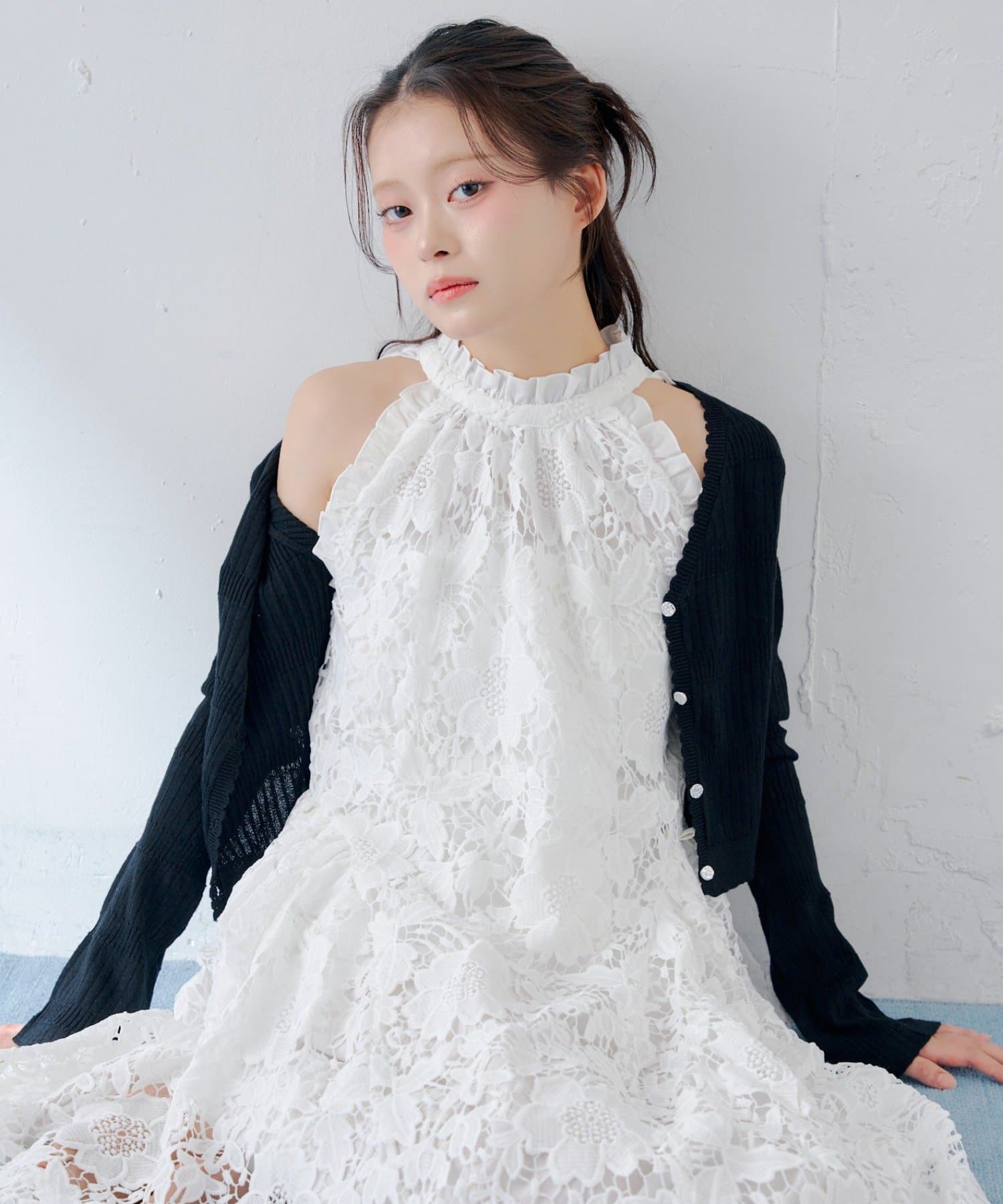 Chico(チコ) 【SALON by Chico】シアー金釦柄編みカーディガン