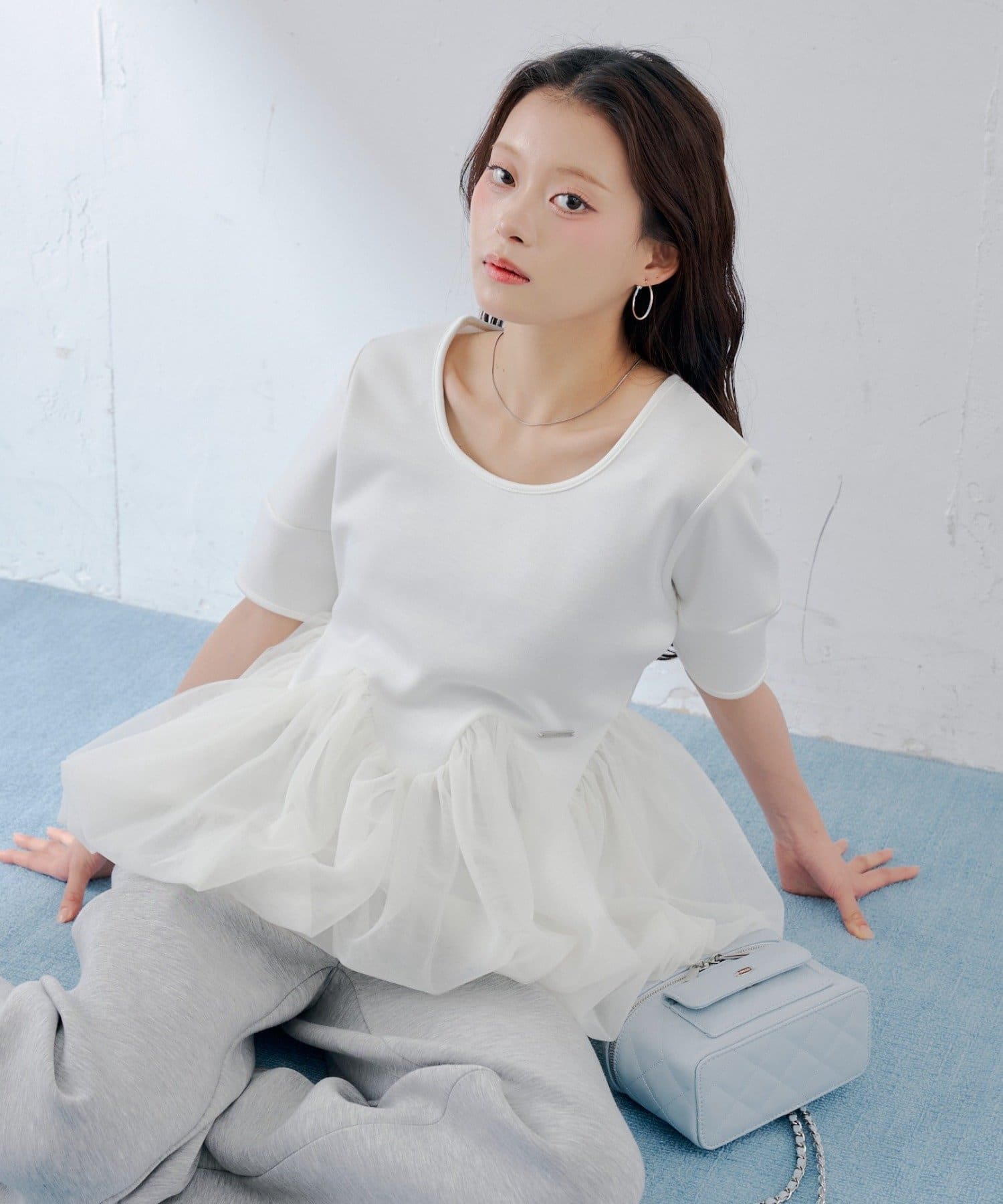 Chico(チコ) 4/9(木)0:00販売【SALON by Chico】デザインスリーブチューリップバルーントップス