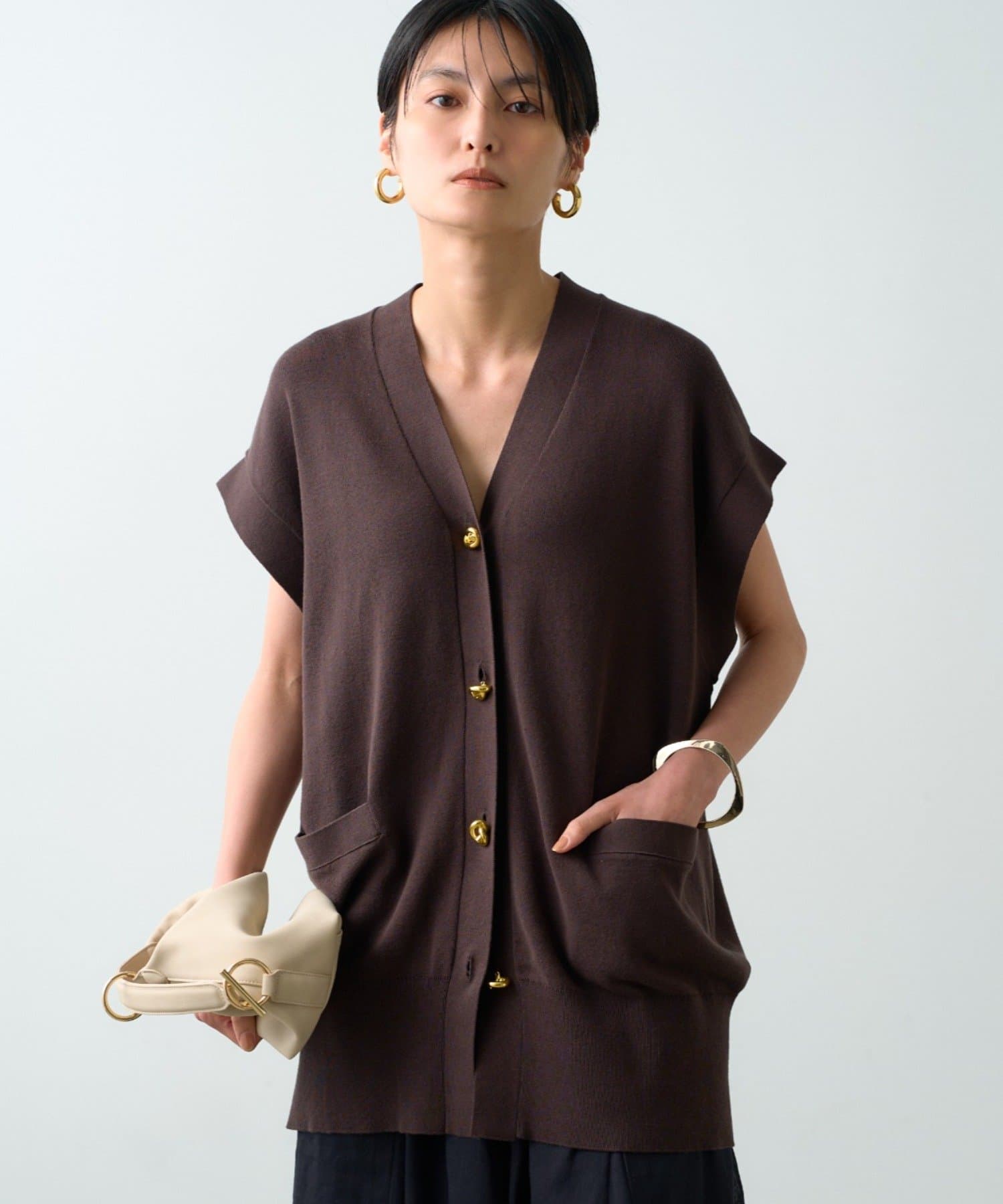 LOUNGEDRESS(ラウンジドレス) ツイストボタンフレンチニットカーデ