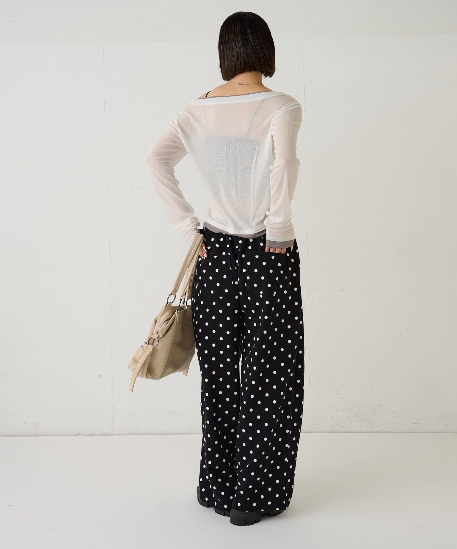 WHO’S WHO gallery(フーズフーギャラリー) ドットスラッシュポケットスウェットパンツ