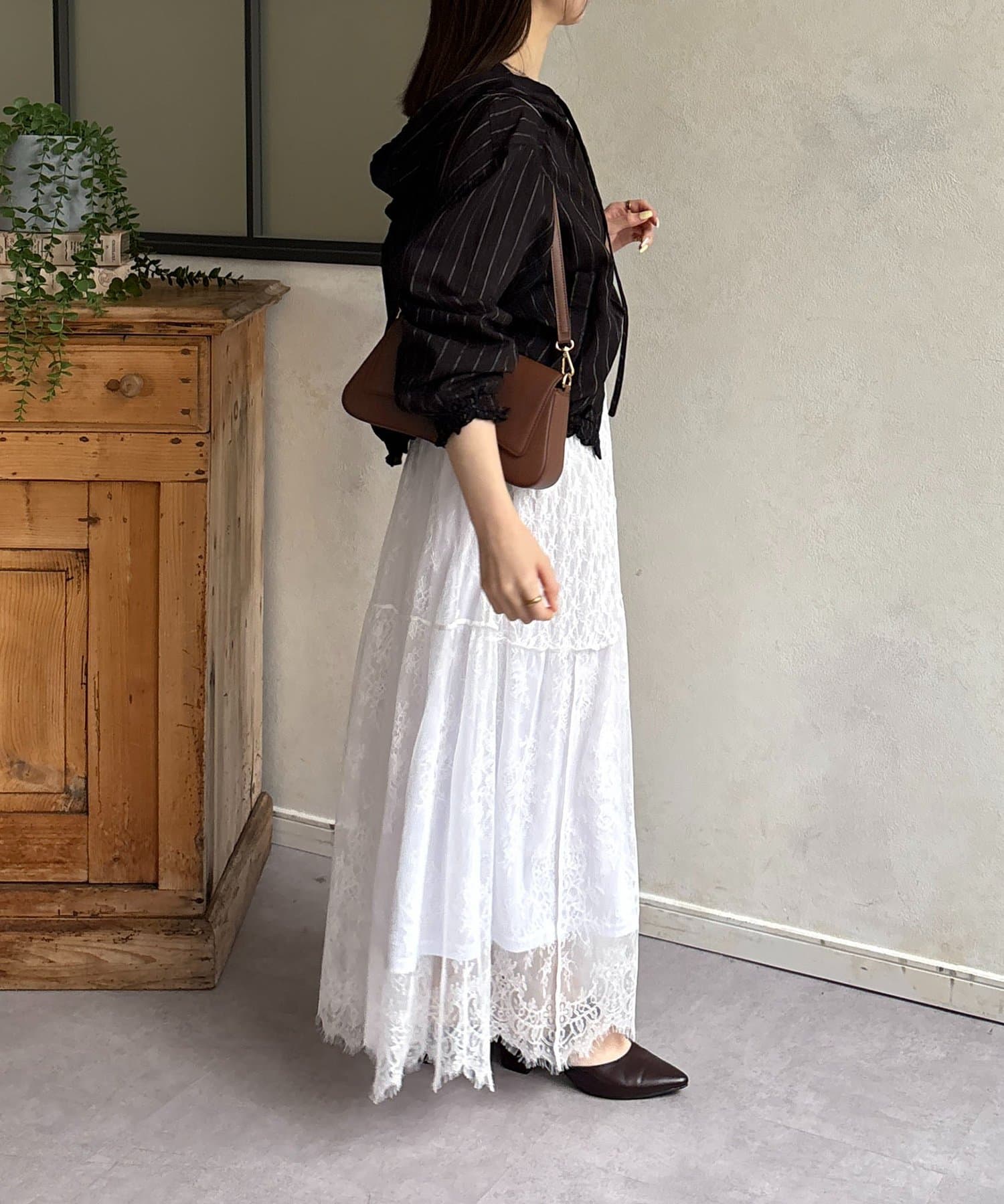 Thevon.(ゼヴォン) ストライプ柄フーディーブルゾン