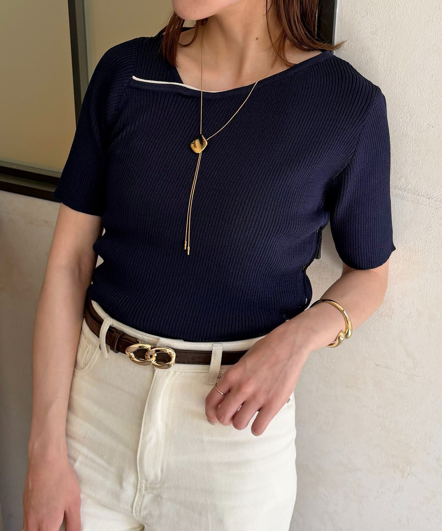 Thevon.(ゼヴォン) バイカラーアシメネック半袖ニット